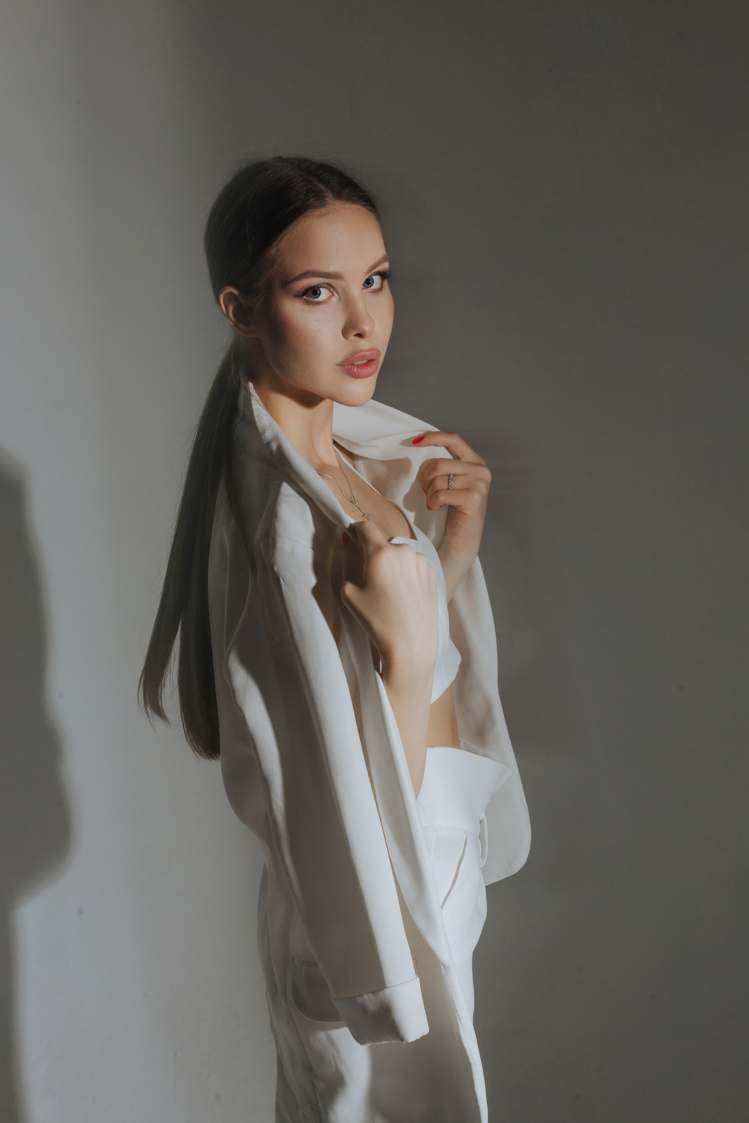 TANYA. Фотограф женского портрета, беременности и семейных фотосессий