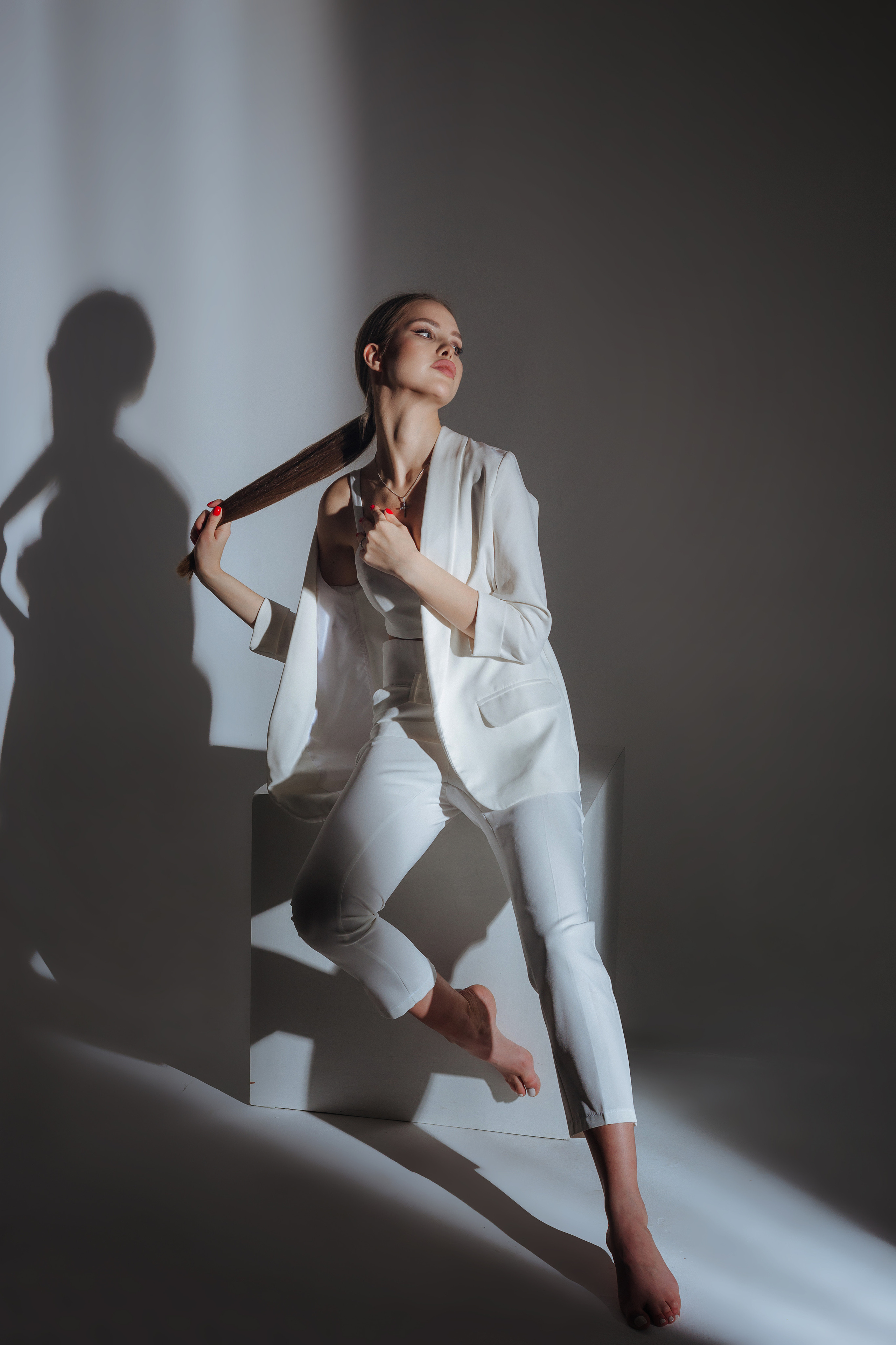 TANYA. Фотограф женского портрета, беременности и семейных фотосессий