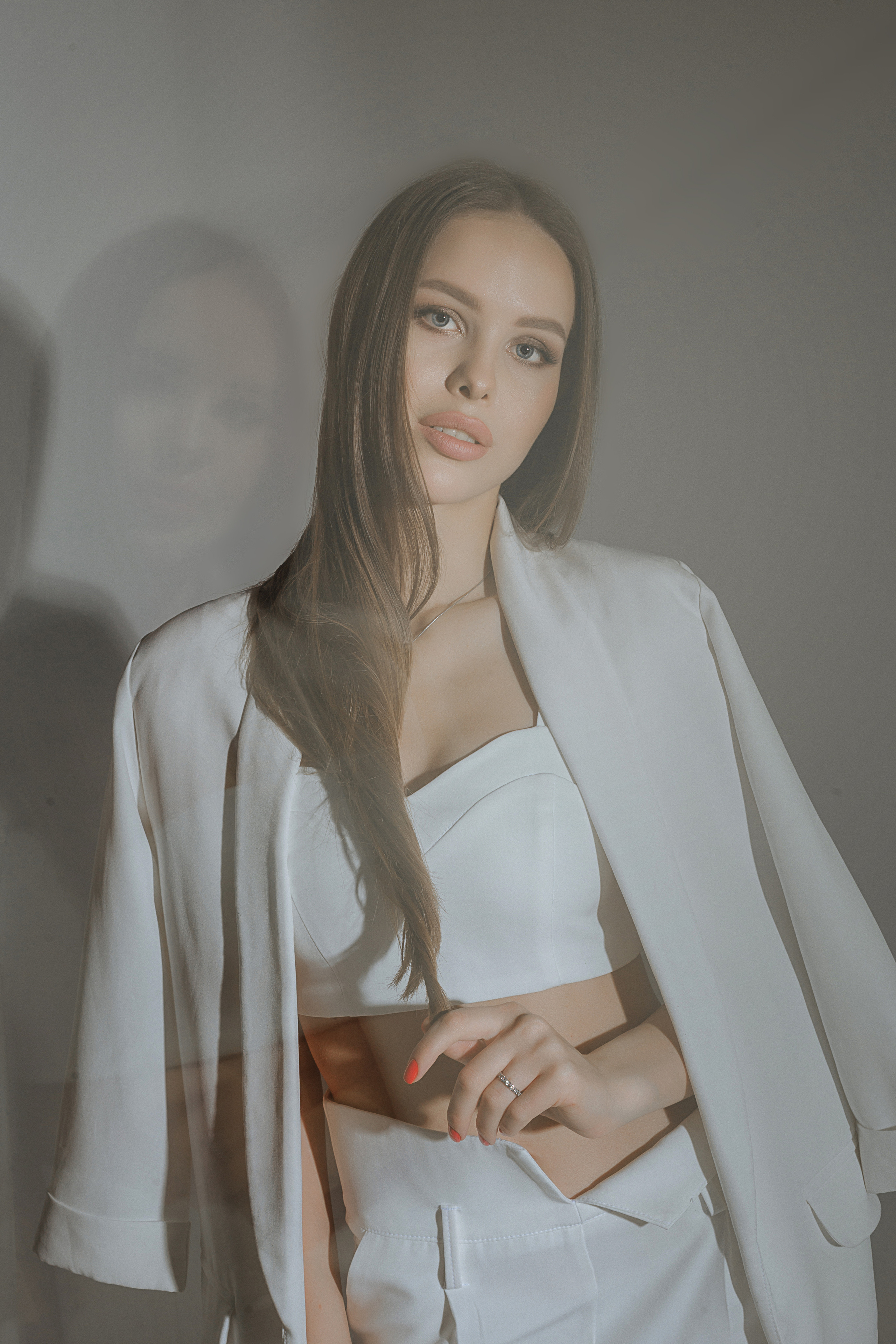 TANYA. Фотограф женского портрета, беременности и семейных фотосессий