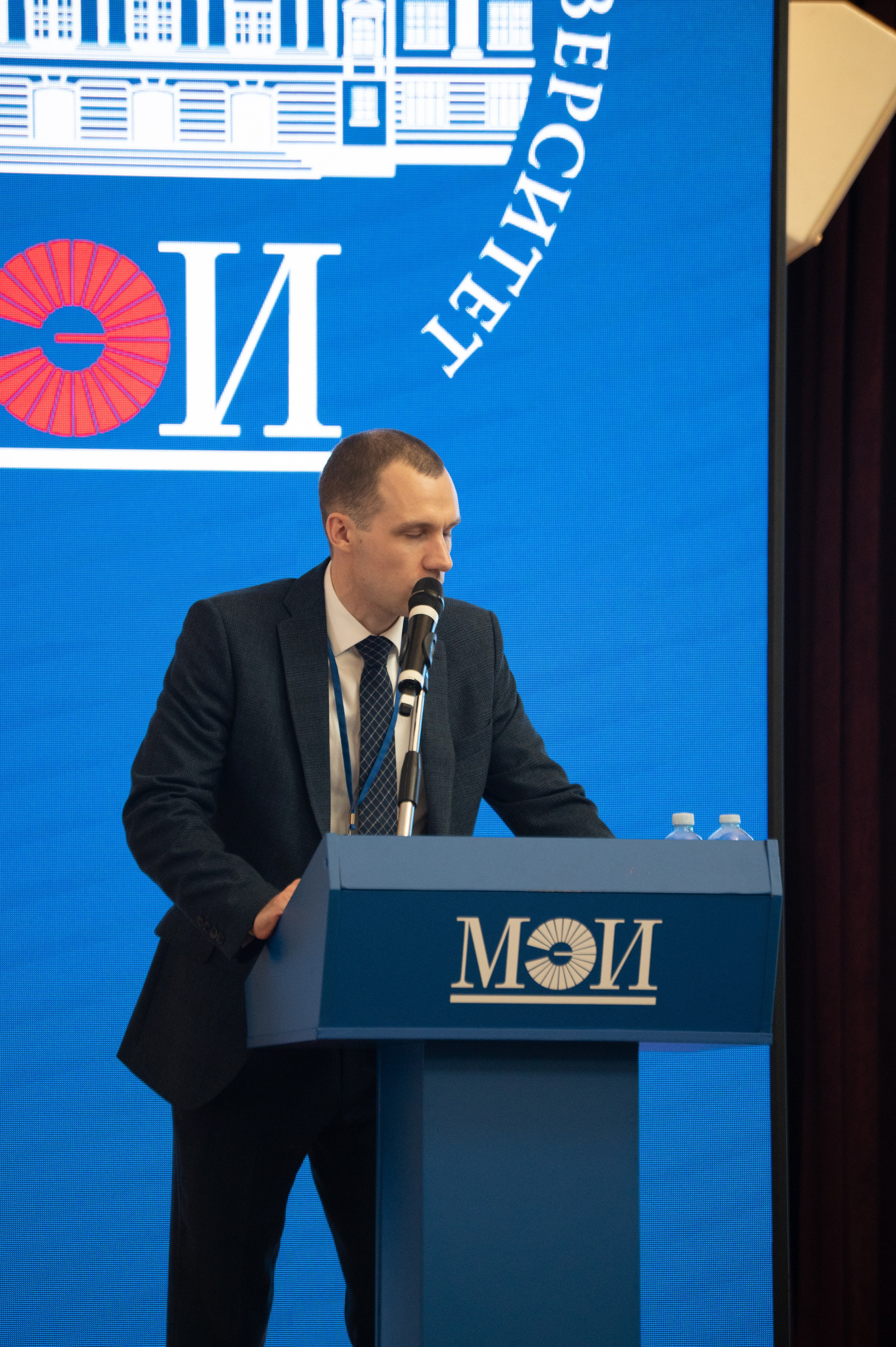 РАВИФОРУМ по ВИЭ и электротранспорту в МЭИ. Фотограф Мария