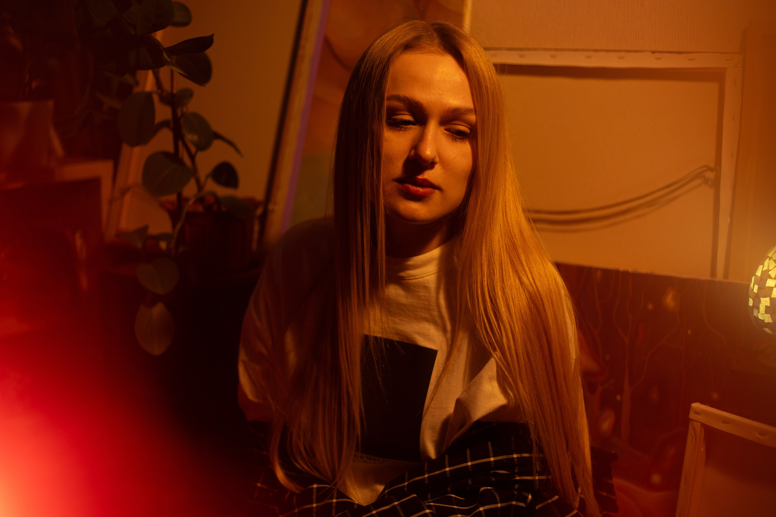 Портретная фотосессия дома. Индивидуальный и семейный фотограф Челябинск, фотограф для брендов