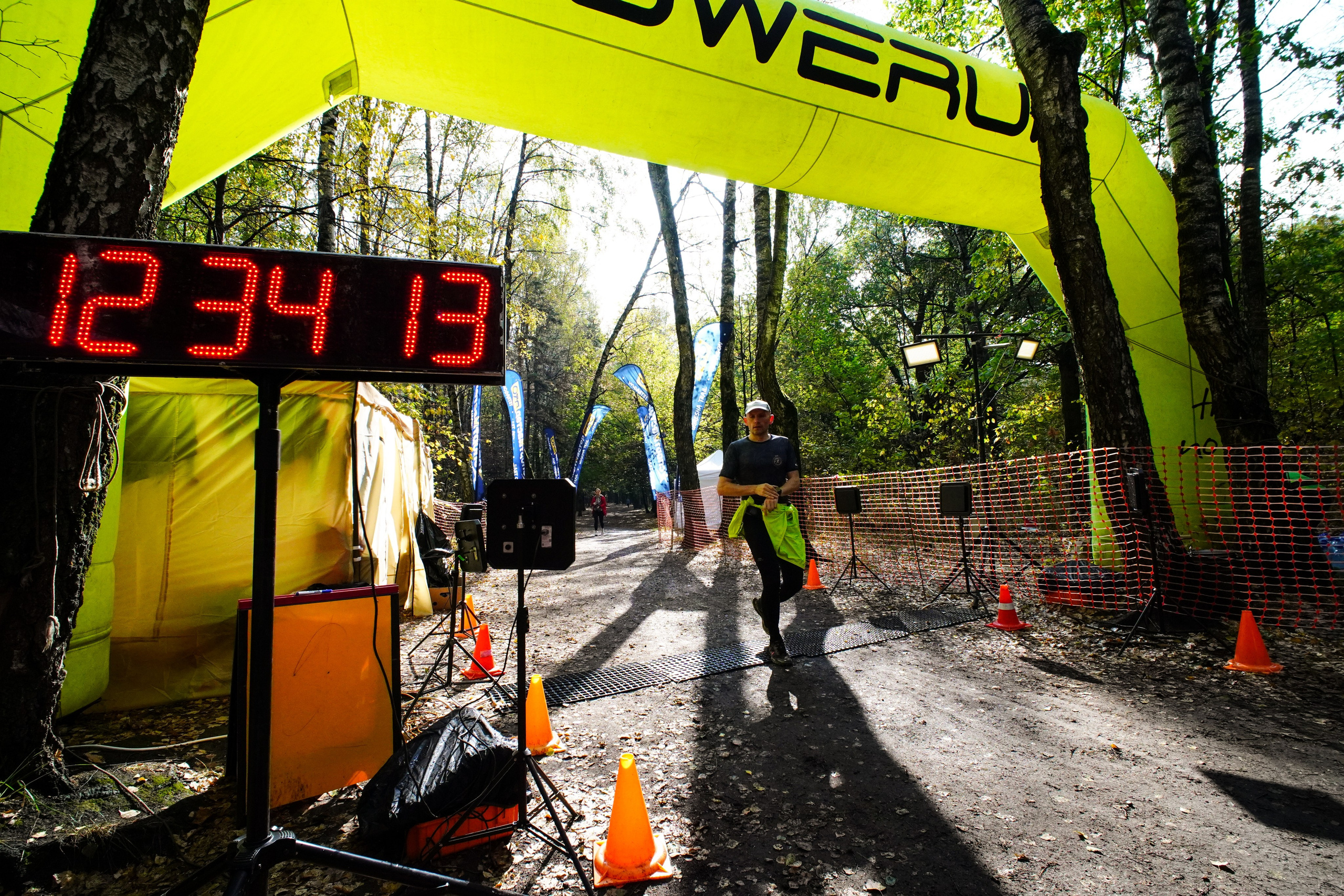 Backyard Ultra Moscow 2024. Роман Капилюшов. Бег. Фото. Видео. г. Люберцы