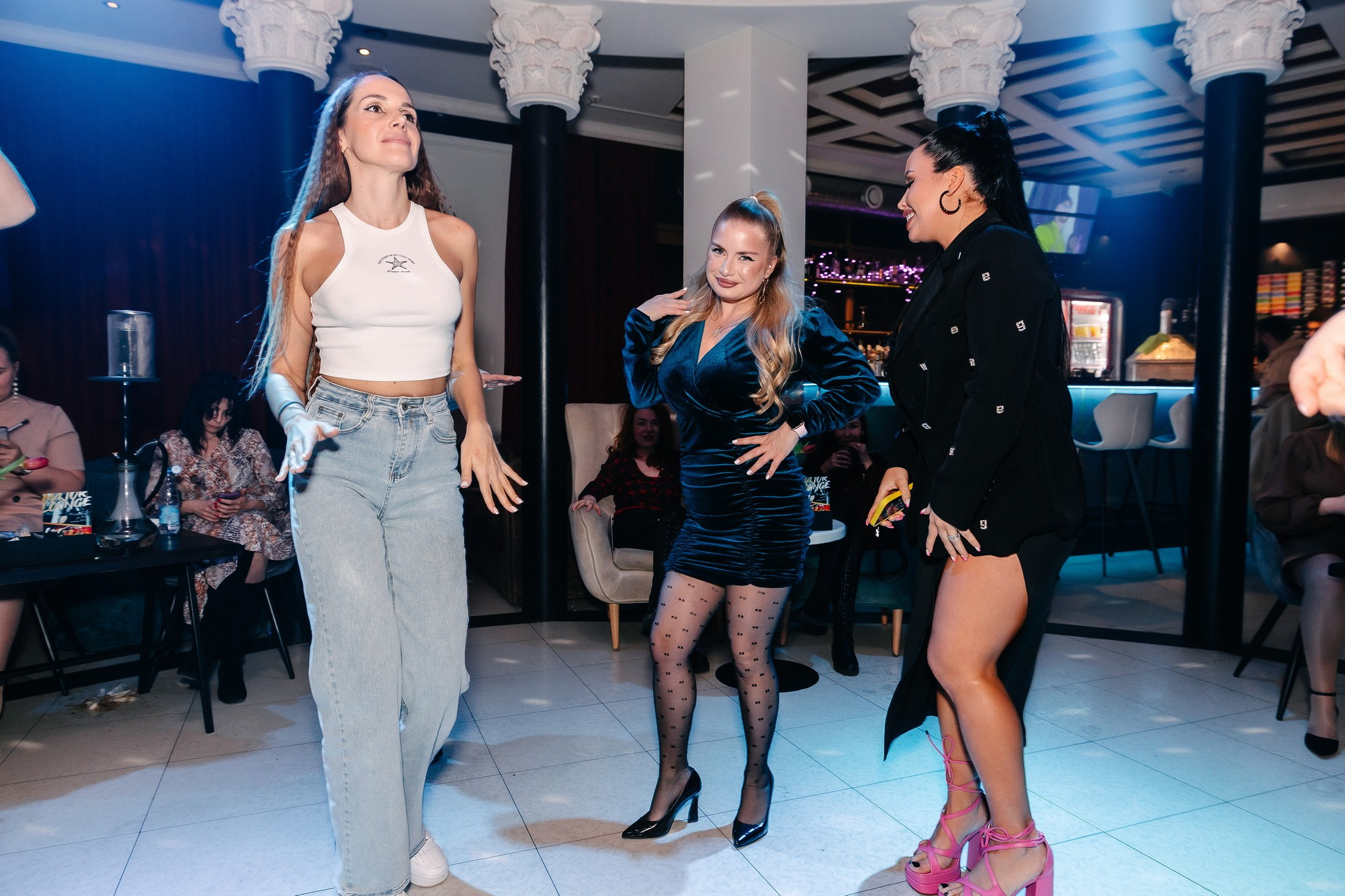 8 марта в лаунж-баре Major 2024. Свадебный, семейный и детский фотограф в Калининграде Елена Кравцова