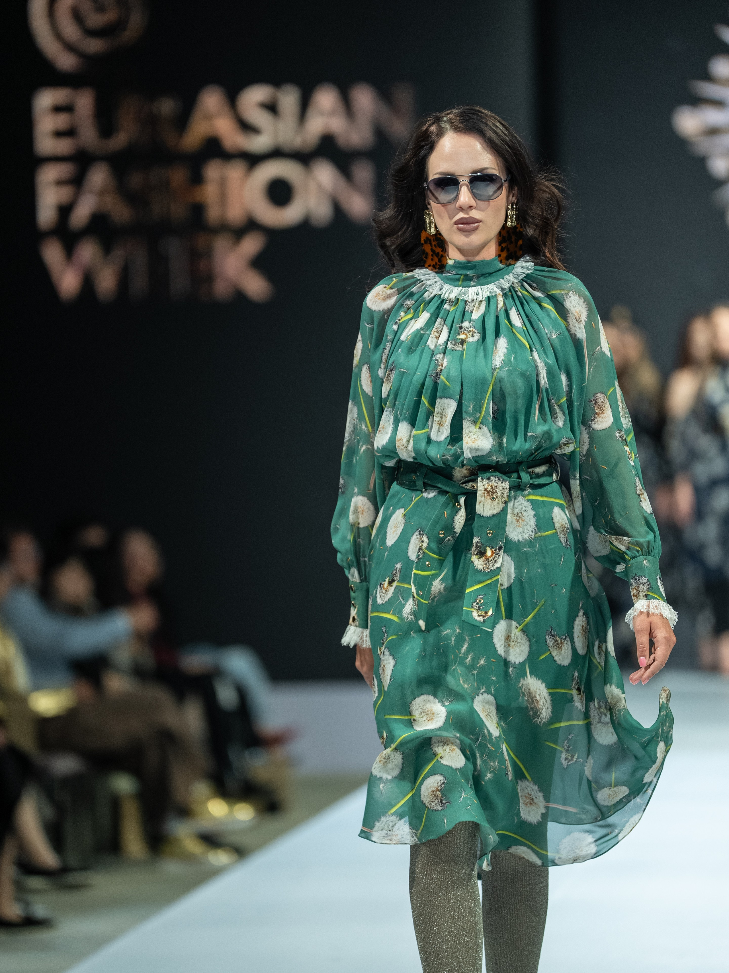 EURASIAN FASHION WEEK Sun Sergio. Сайт Алматинского НЮ АРТ, будуар и фэшн фотографа Дениса Карпенко