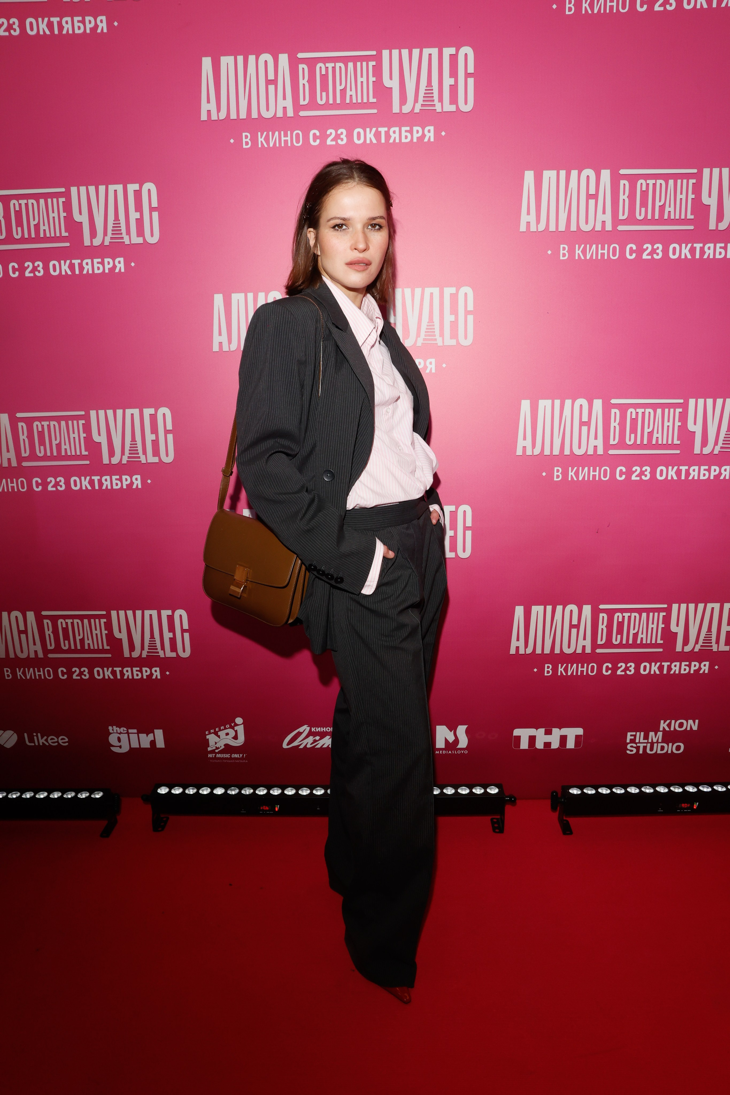 АЛИСА В СТРАНЕ ЧУДЕС. Nikolskayasecular