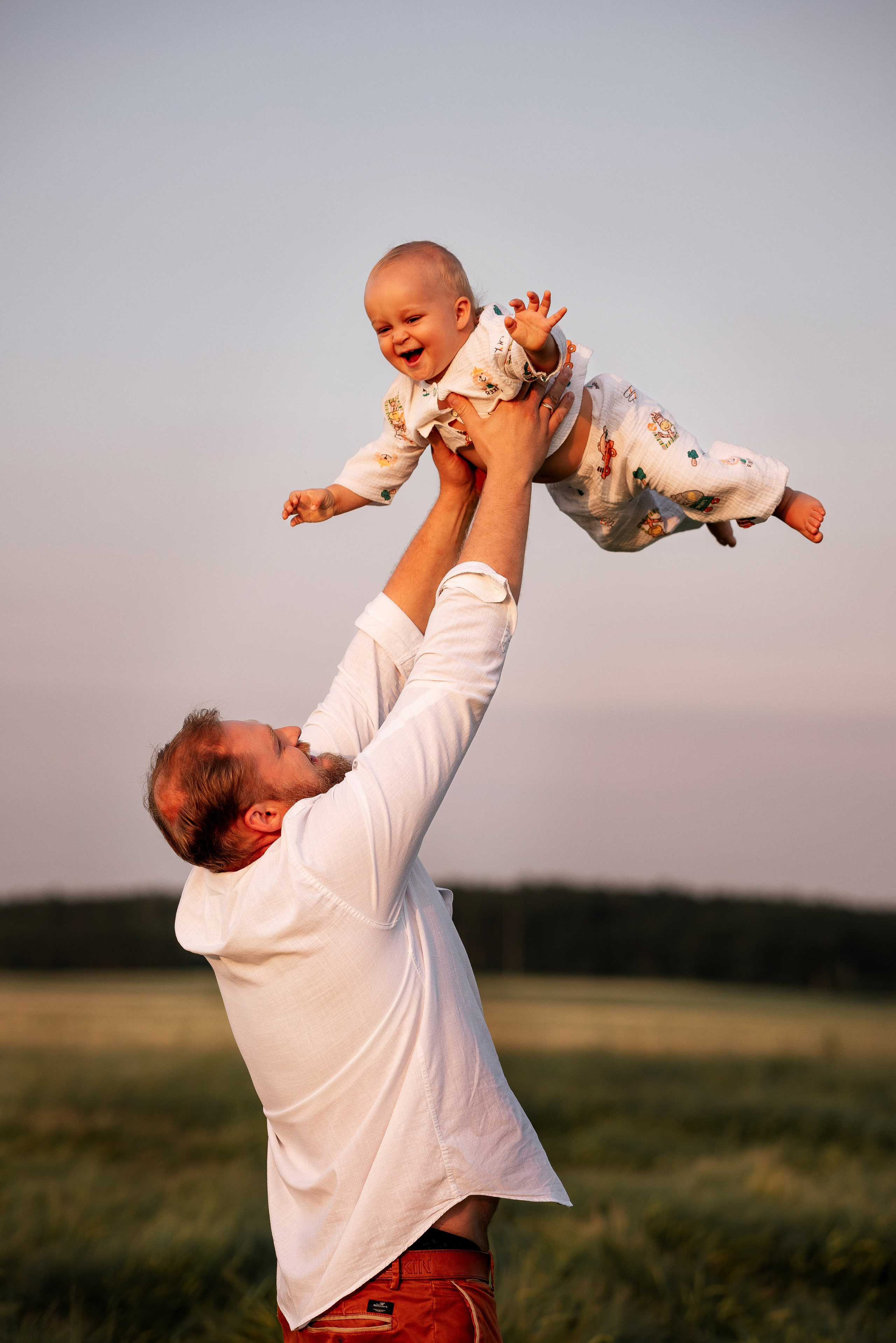 Фотосессия в пшенице. Женский и семейный фотограф в Москве Виктория