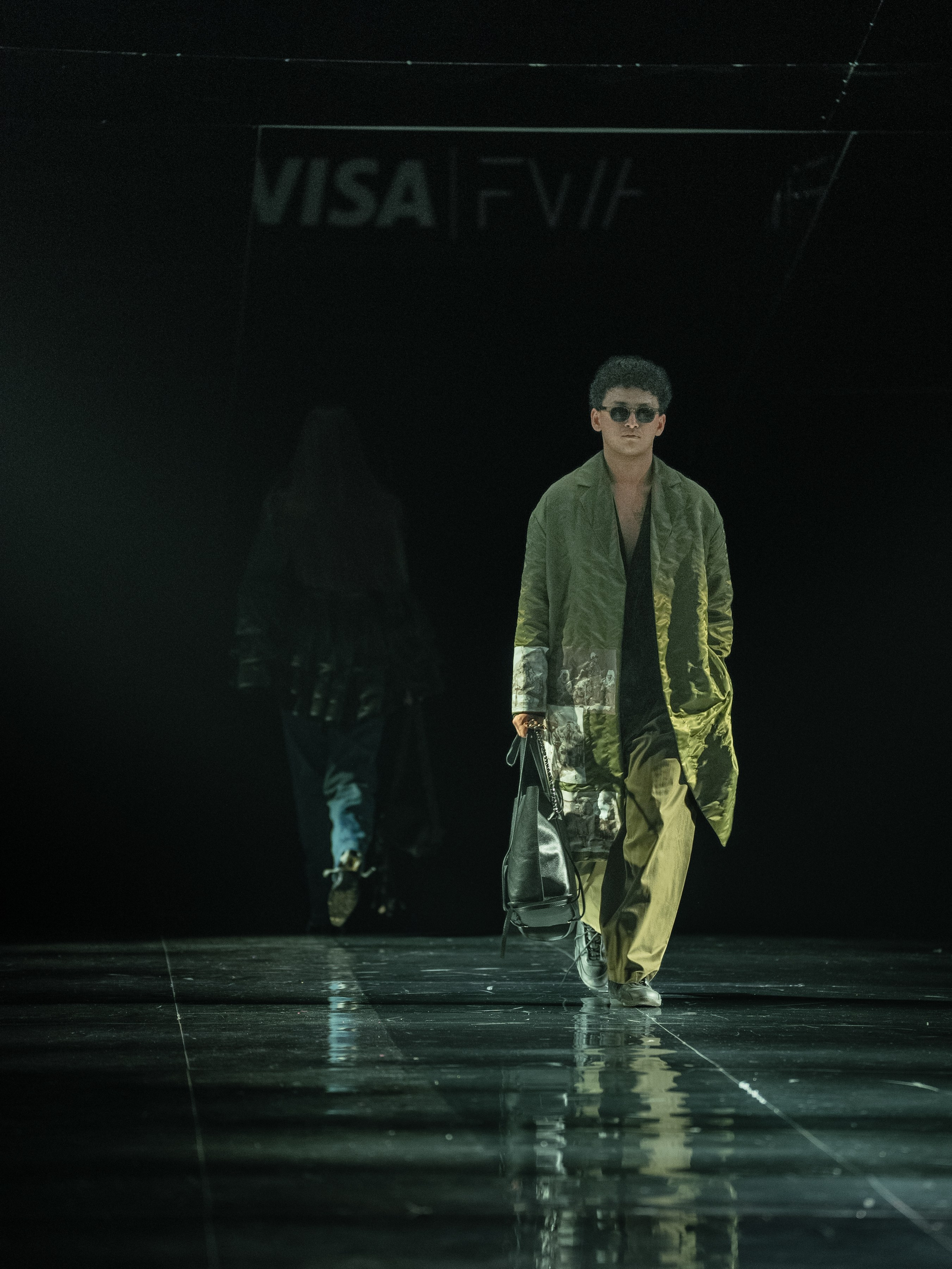 Visa Fashion Week Almaty Pre-Fall 2026 April Leonid Zherebtsov. Сайт Алматинского НЮ АРТ, будуар и фэшн фотографа Дениса Карпенко