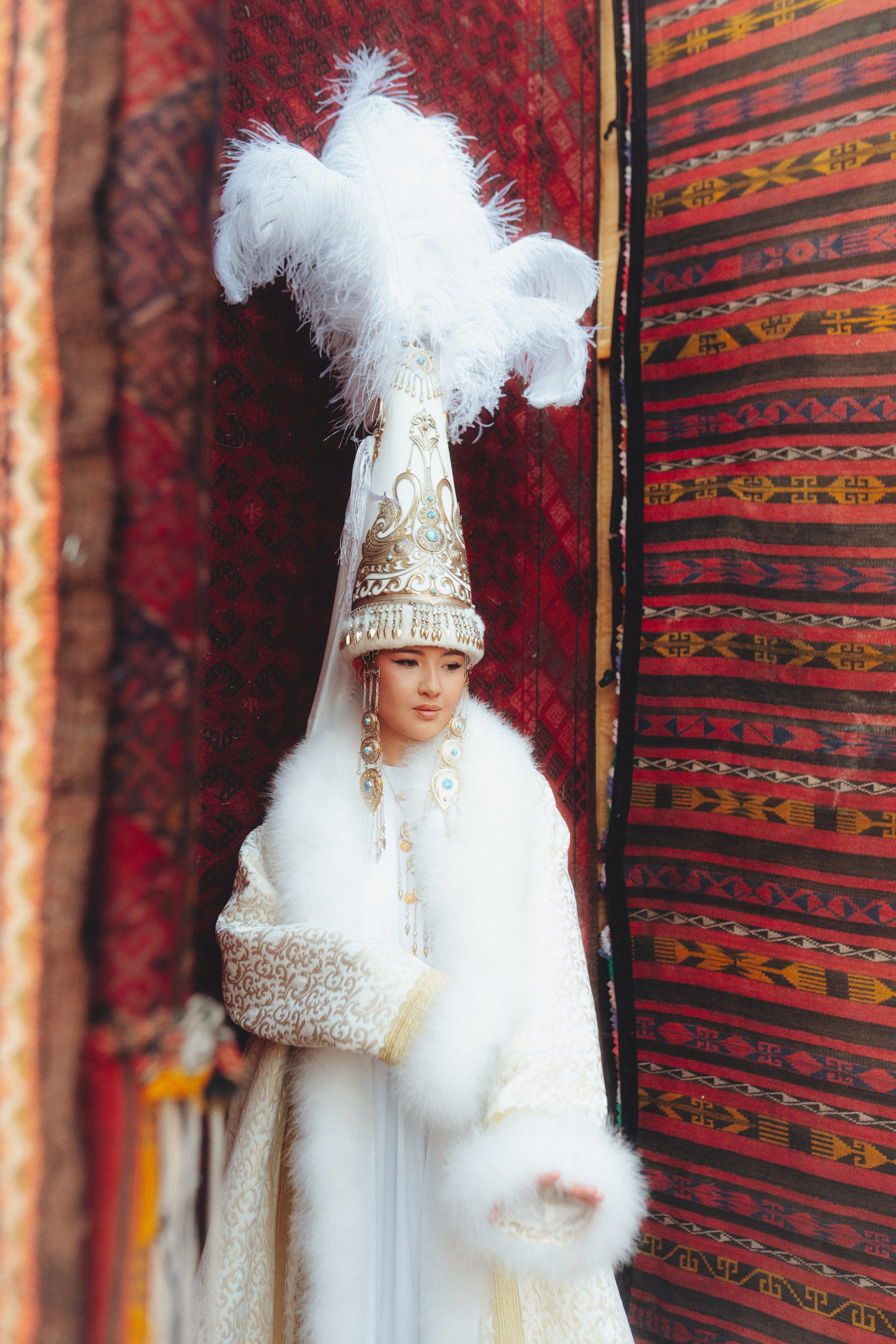 ETHNIC FASHION SHOWS / THE PODIUM