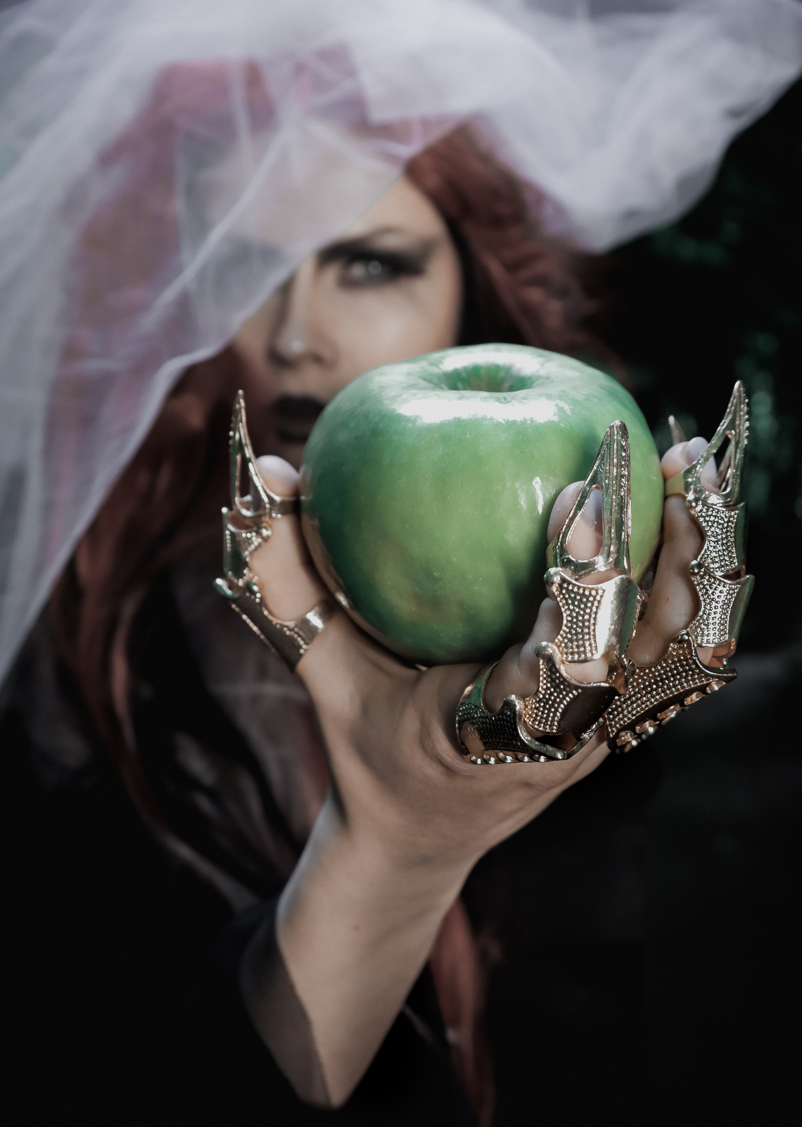 Арт. Ксения Фрик — фотограф: бэкстейдж тв-шоу, портреты, репортаж | Москва