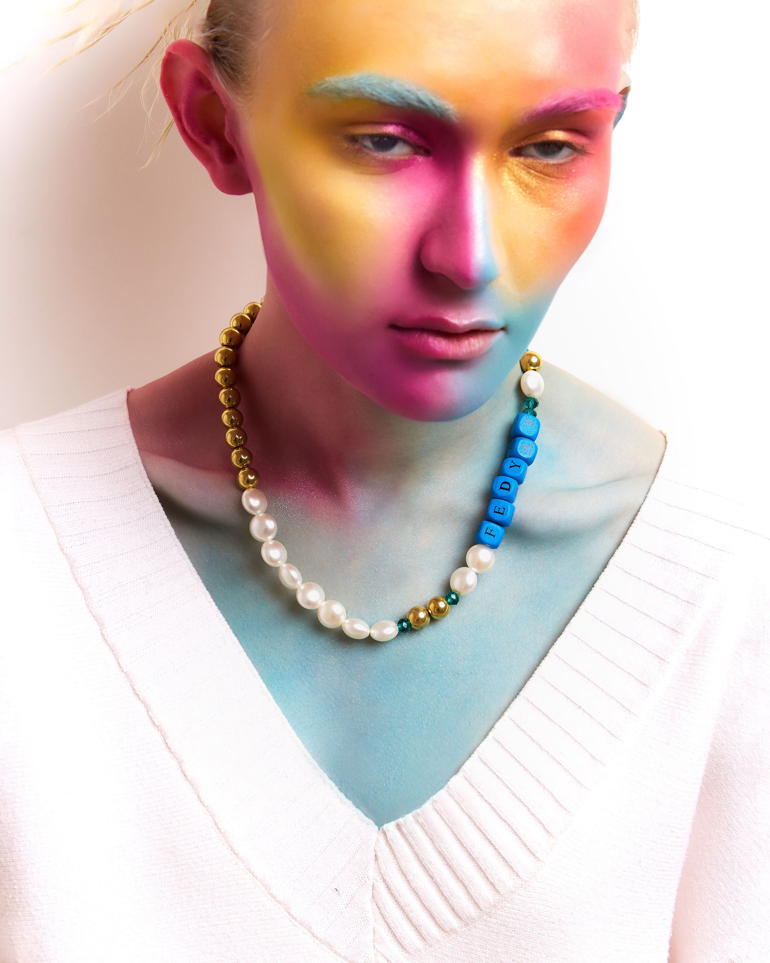 Iharvestbro beauty. Святослав Лебедев | Рекламный фотограф — Коммерческая съемка, Арт-дирекшн, AI-интеграция