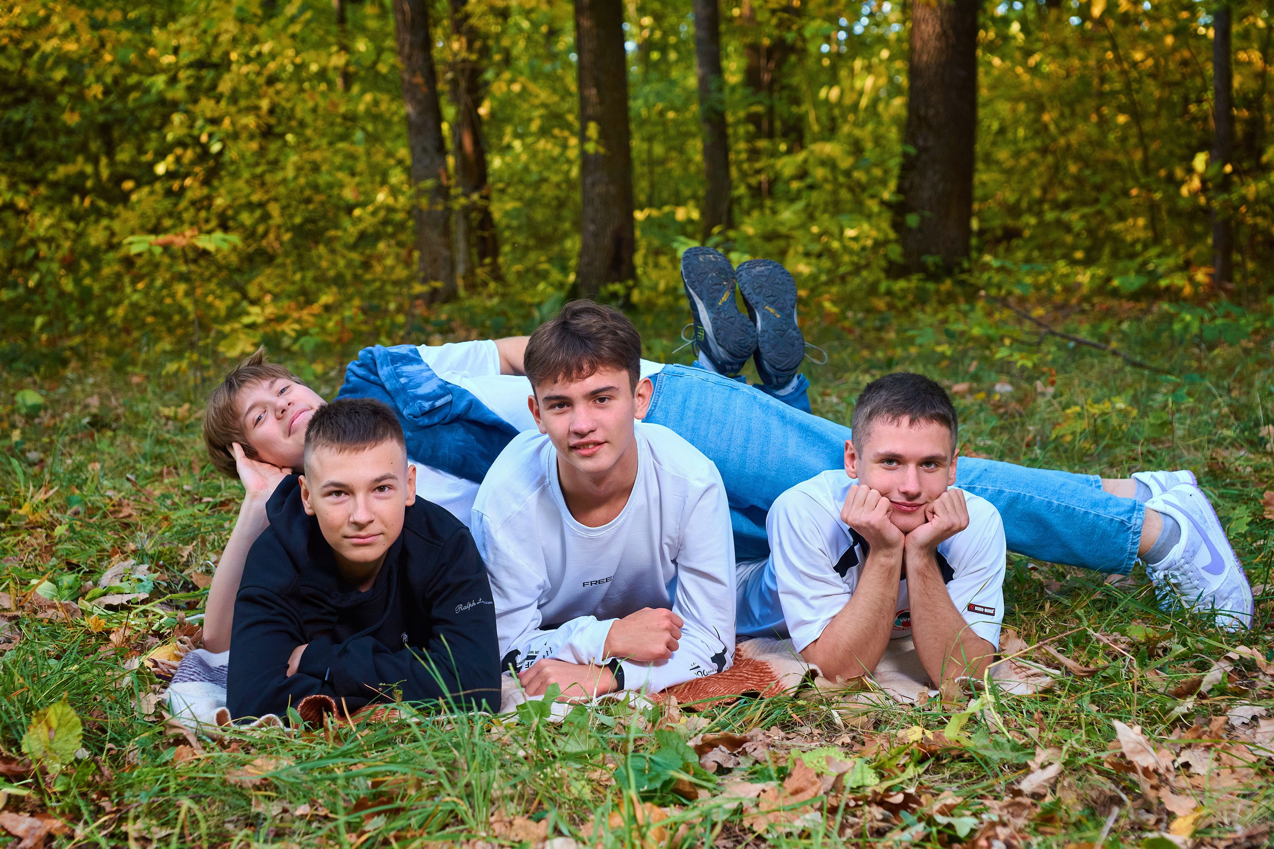 Осень в лесу. 9 класс. 2023. Childrenfoto.ru