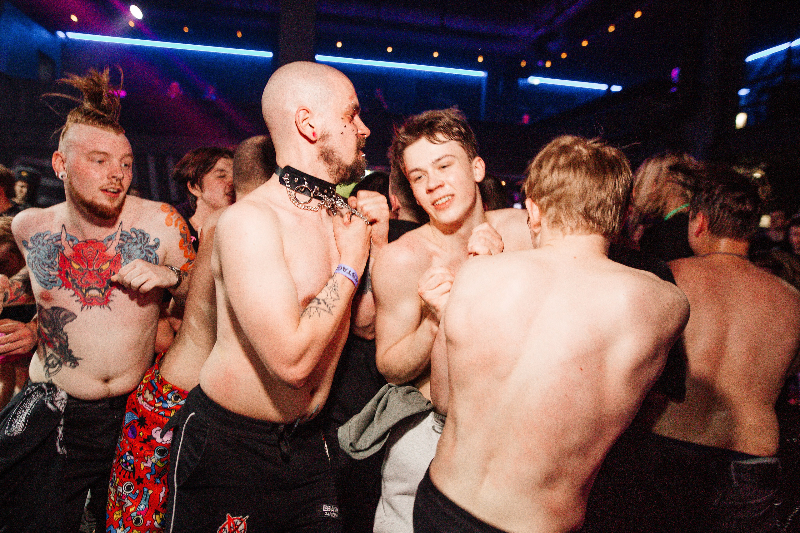 Хрися и Hotzzen. Pravda. 03.05.2025. Главная