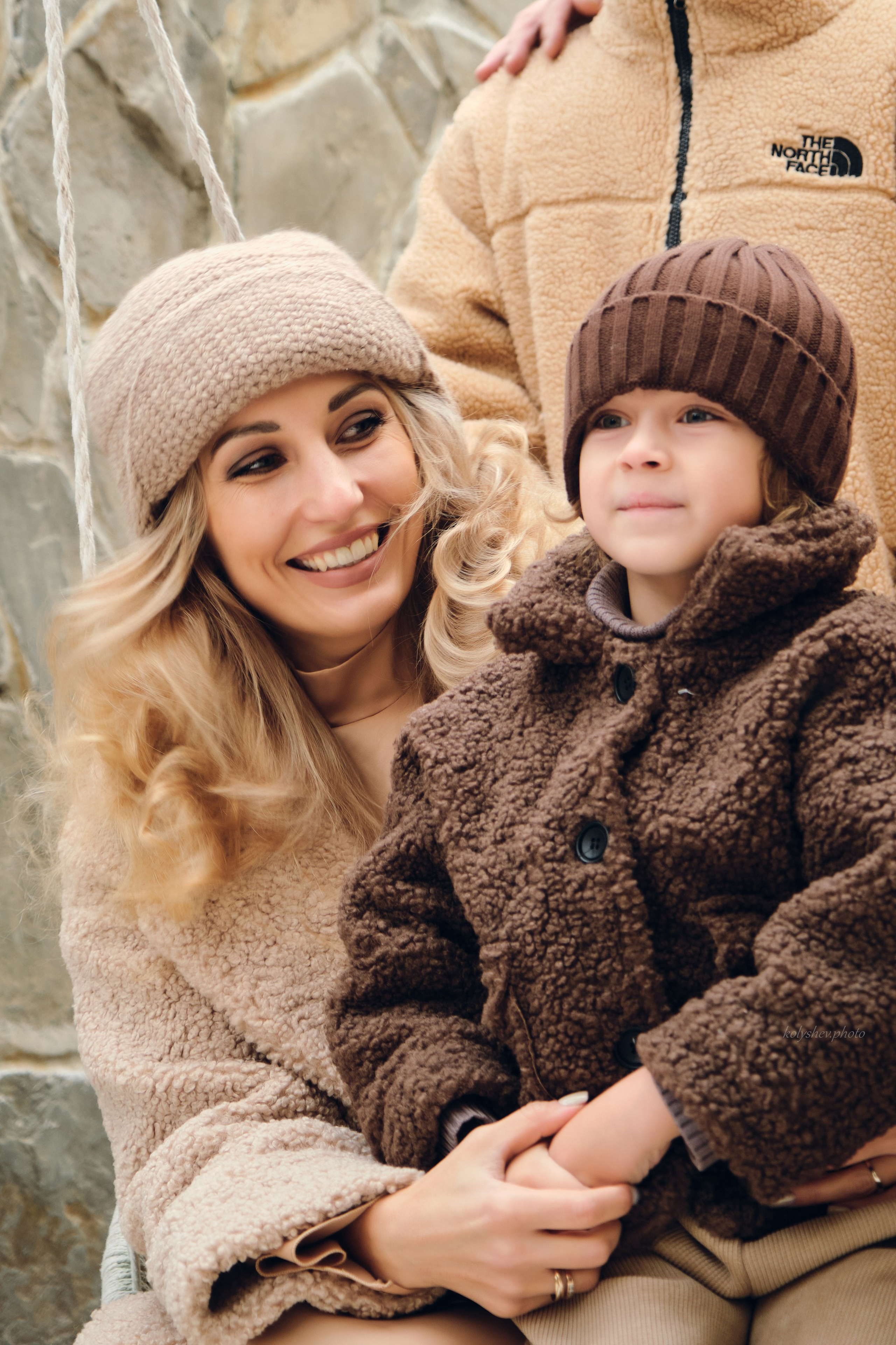 новогодняя фотосессия семейная от фотографа Виктории Колышевой в Коломне