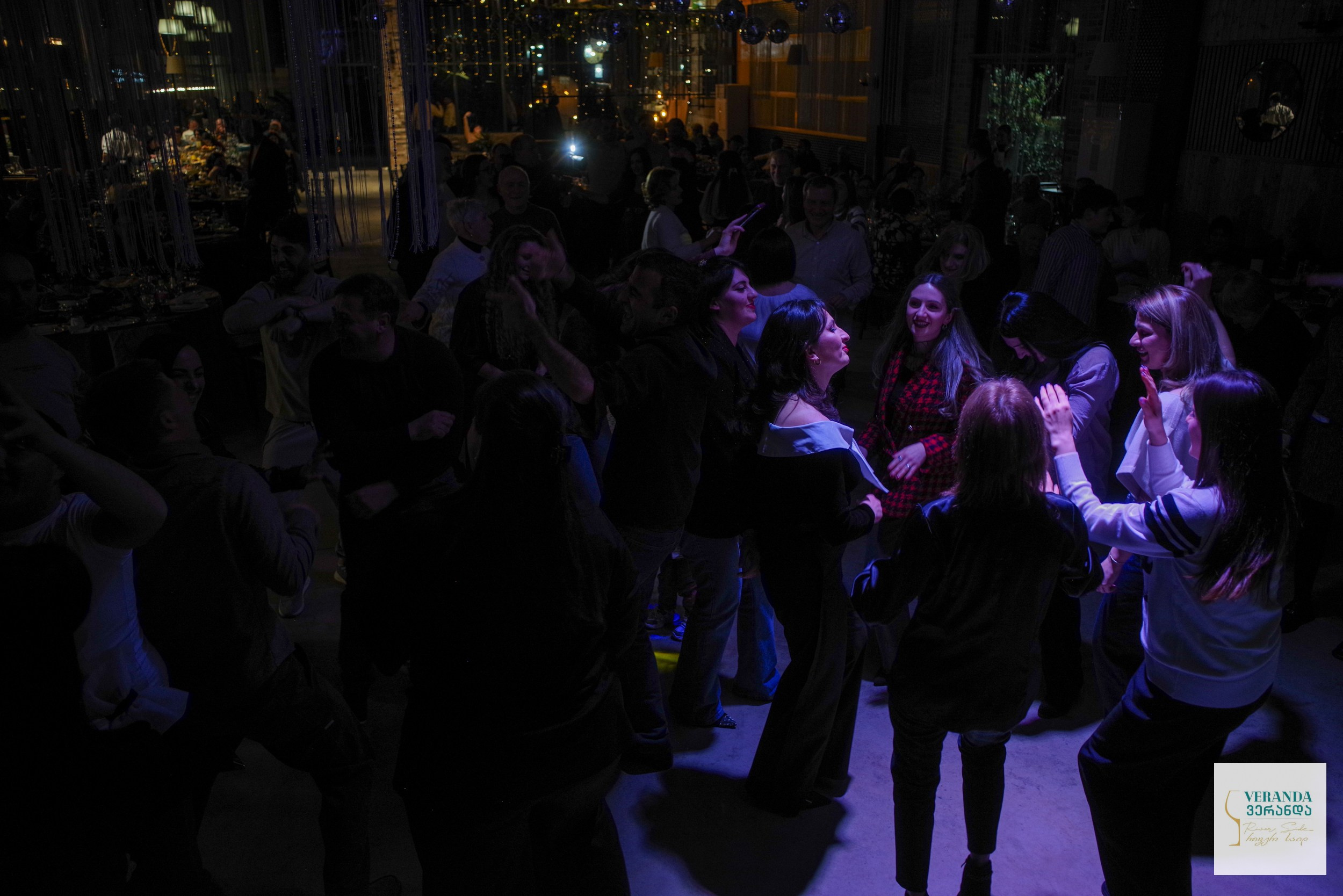 Ресторан веранда. Портретный фотограф Денис Милютин