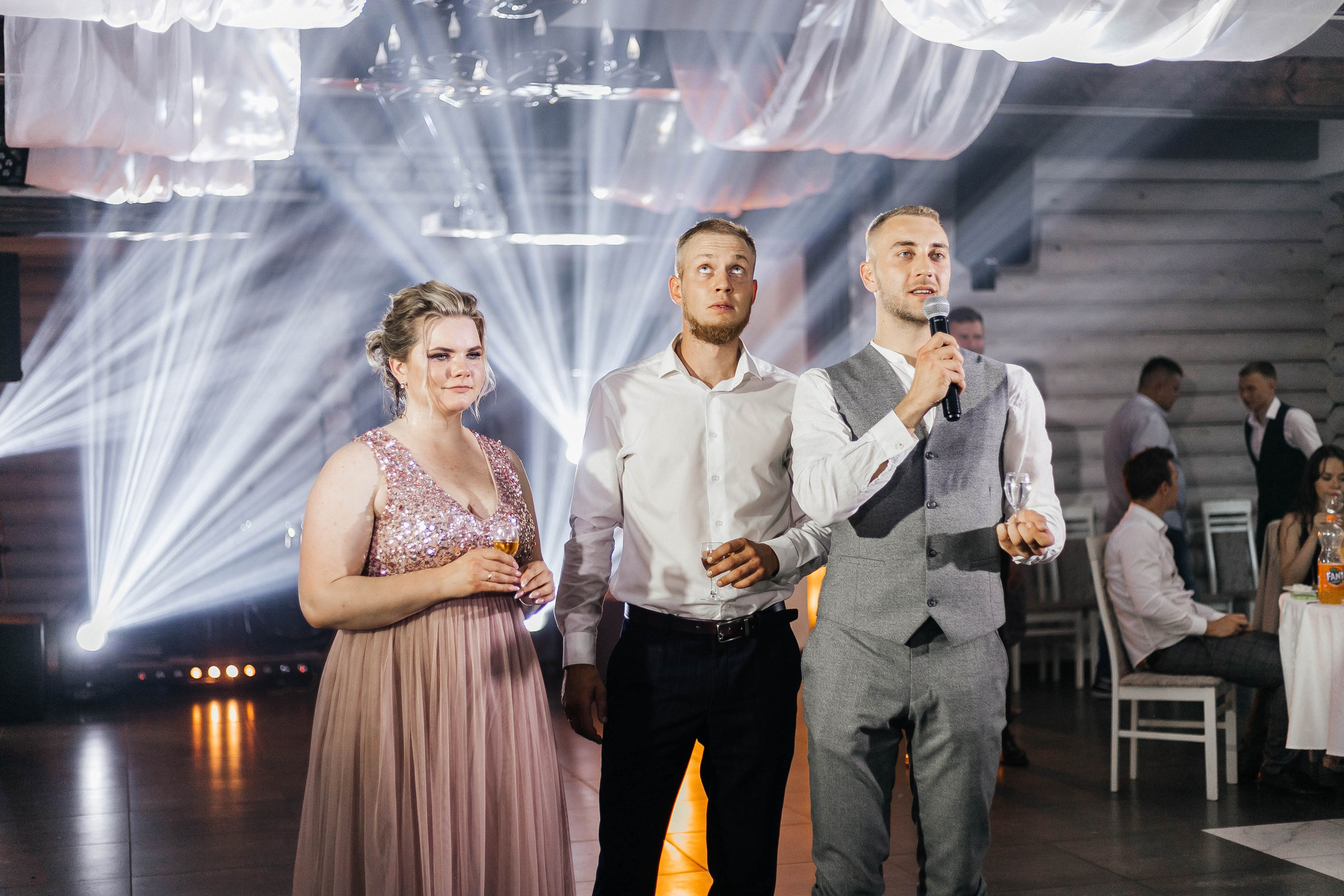 Фотограф на свадьбу. Фотограф в Минске Ира Сюбарева