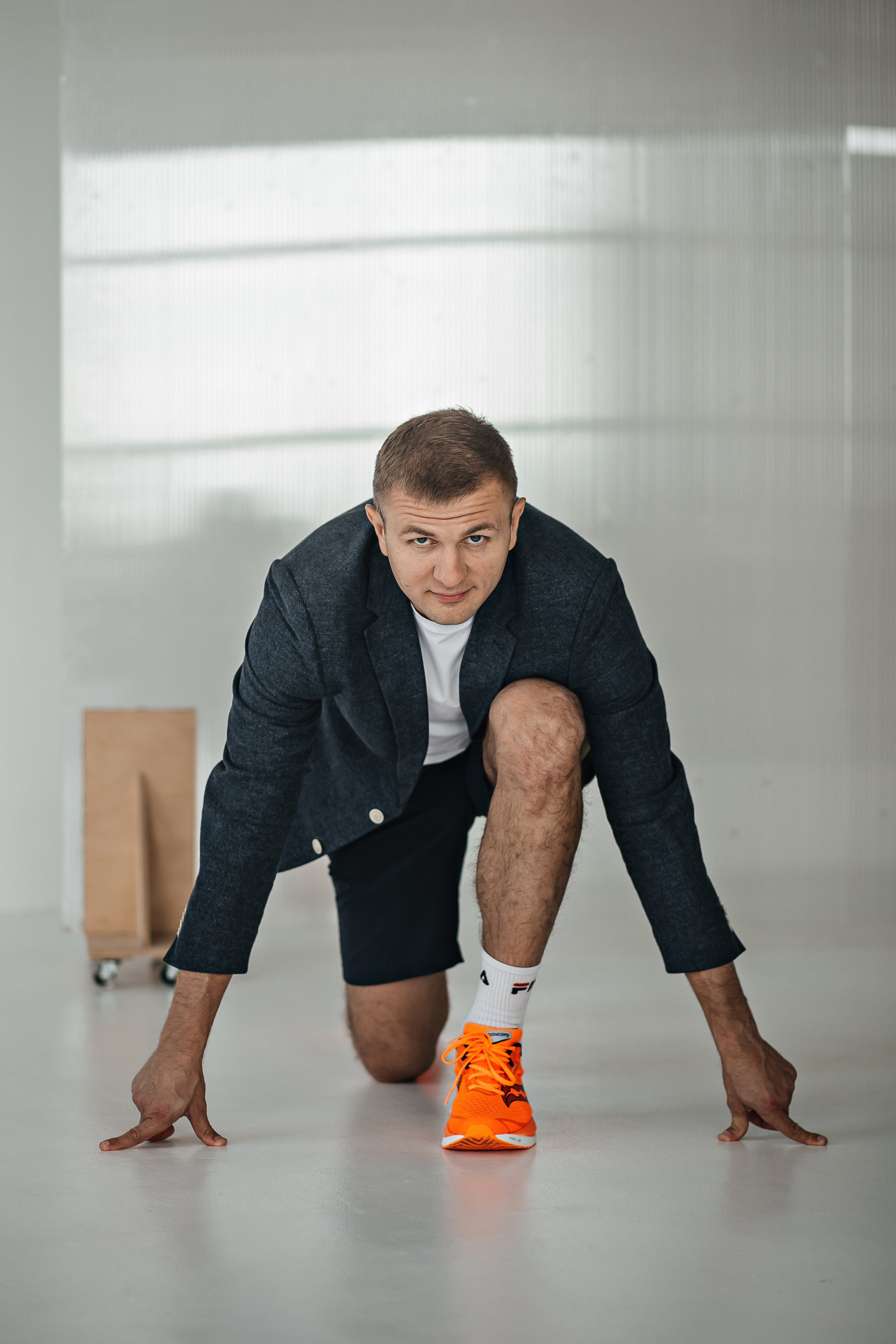 Тема бегущий бизнесмен для президента федерации триатлона Краснодарского края