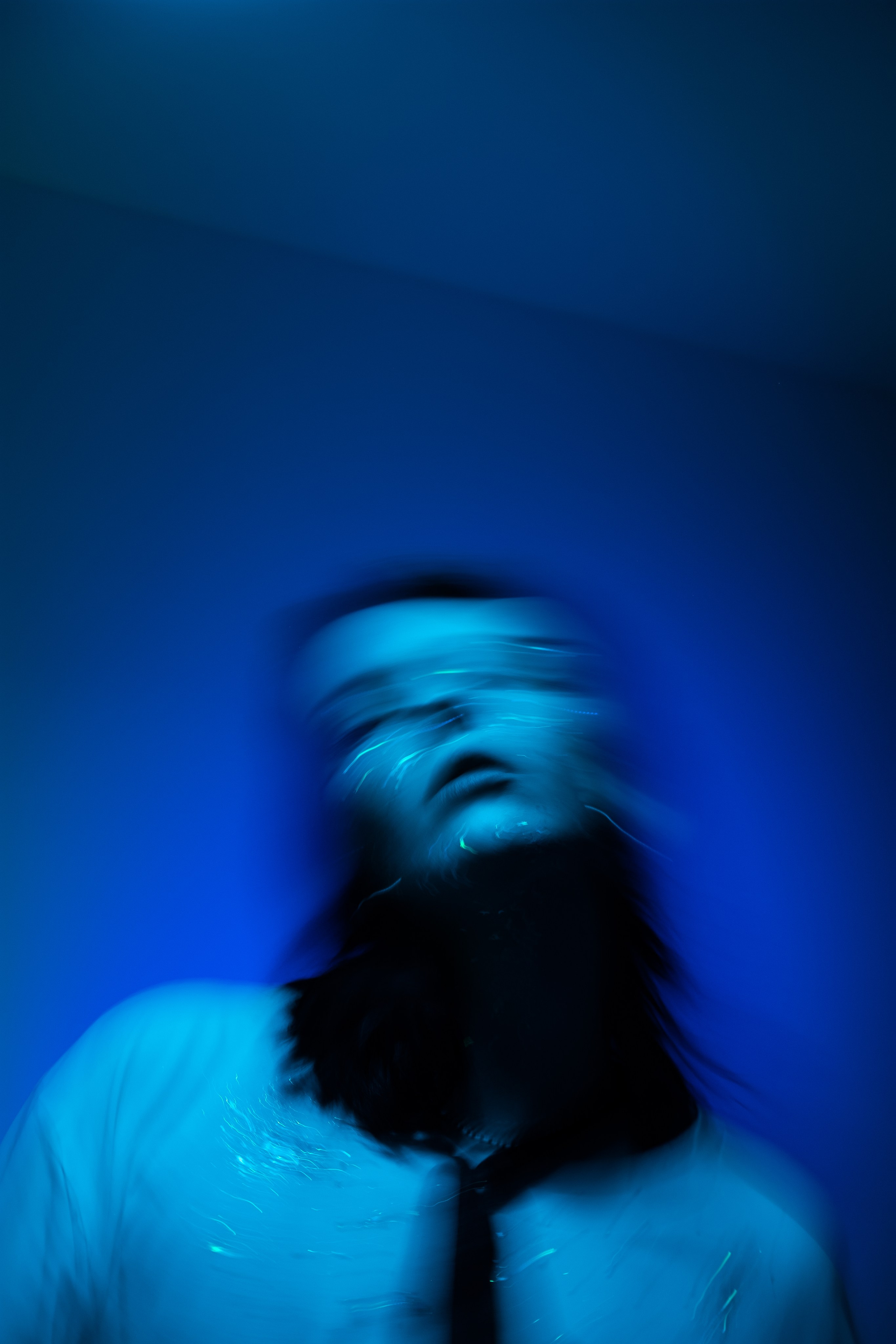 Ann steel blue. LIYALEE PHOTO