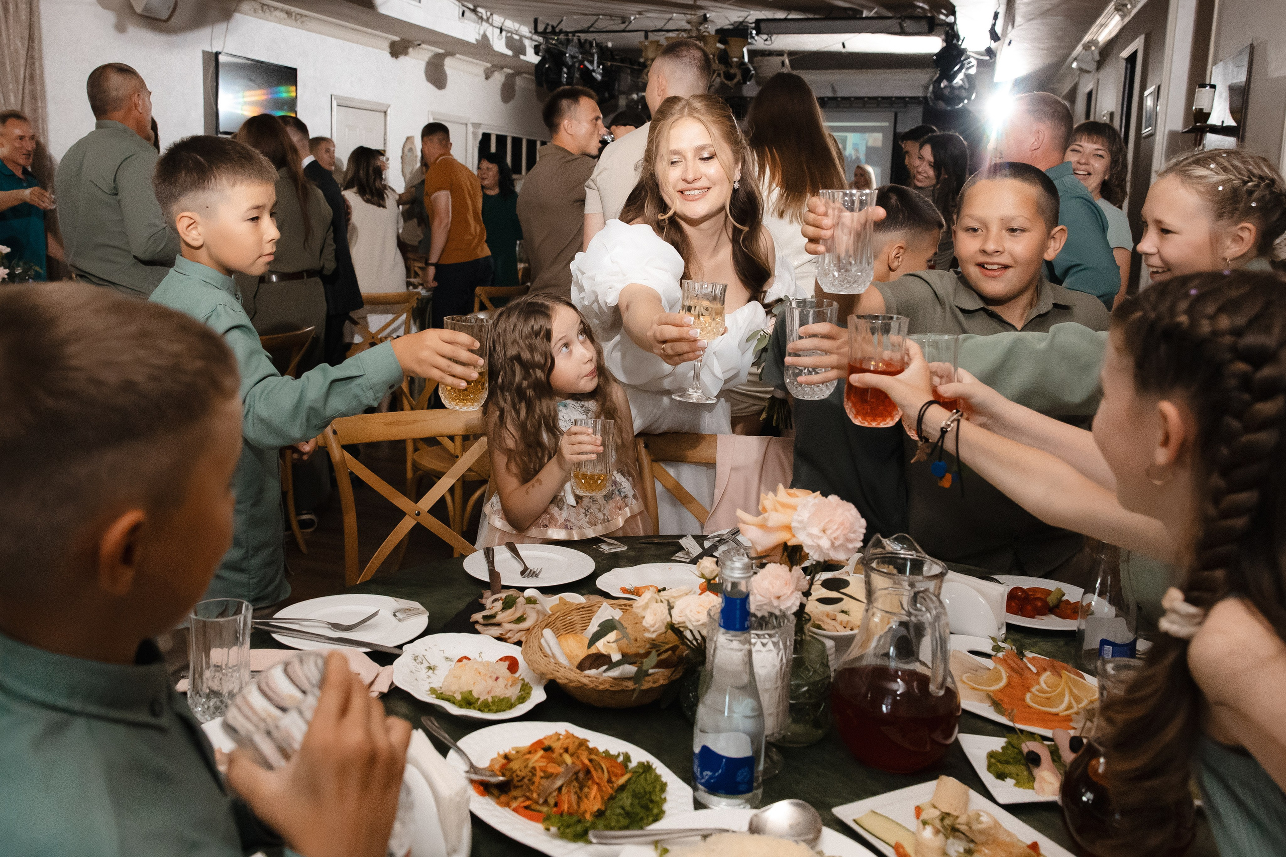 Фотографии. Свадебный фотограф в Чите Пошка Елена