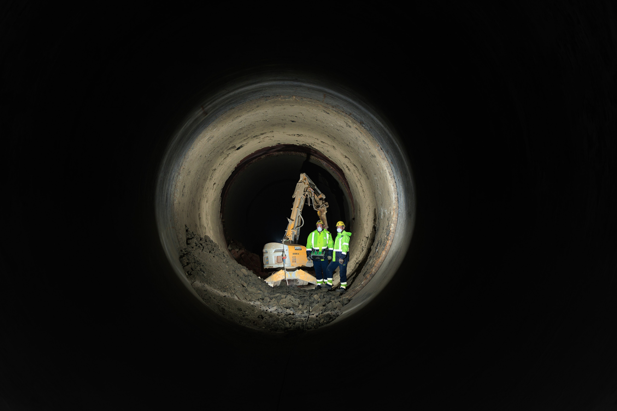 Производственный репортаж в Екатеринбурге. Контент для бизнеса в Екатеринбурге Полдень Медиа