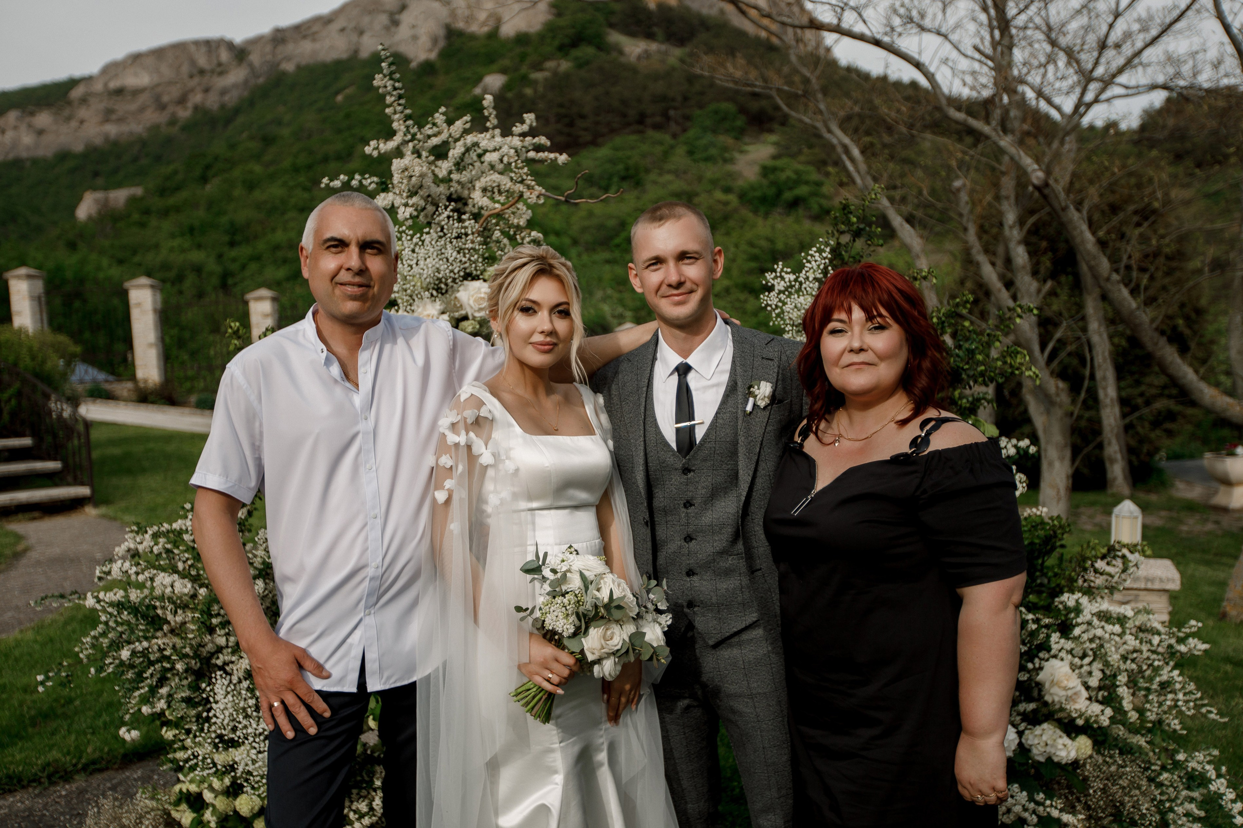 Денис и Алина. Белый замок. Фотограф Анна Лейман. Севастополь