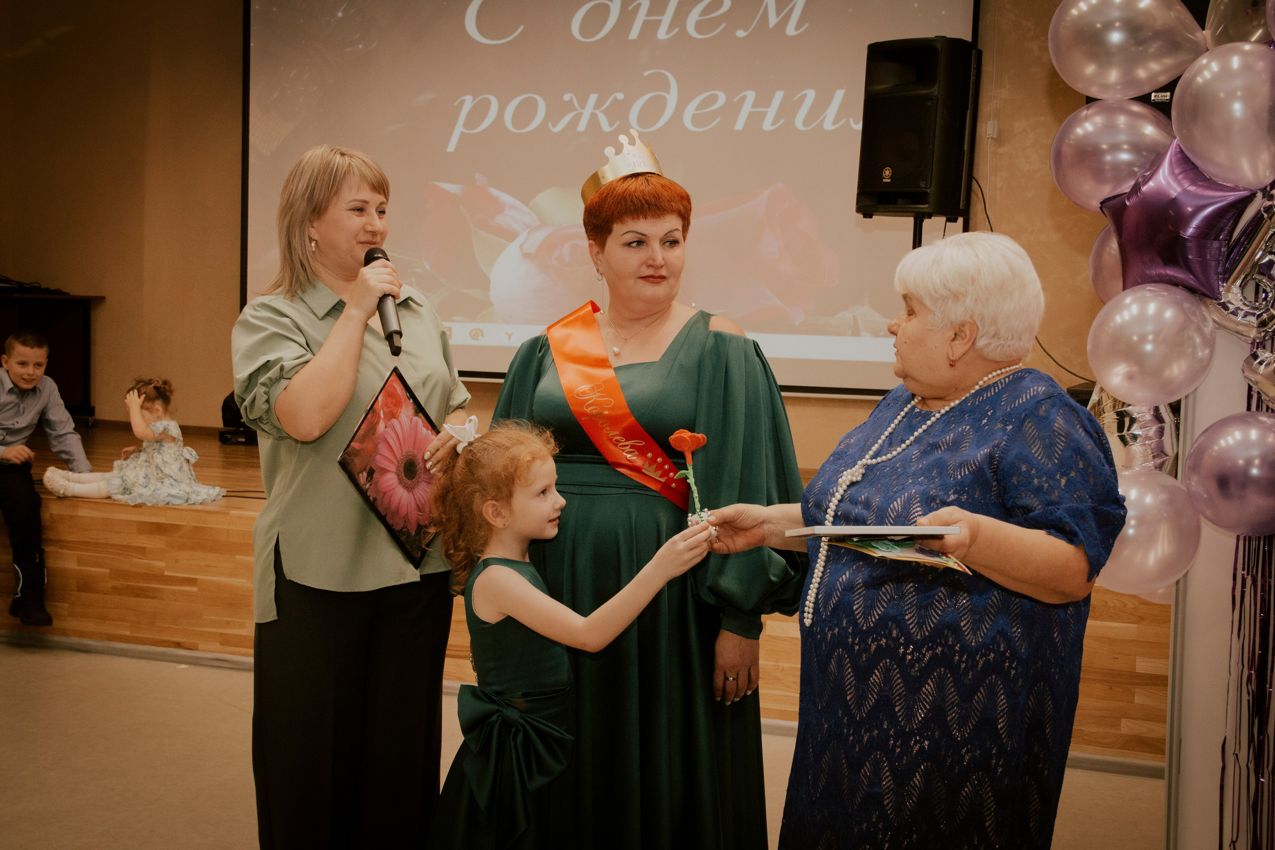 Нина и её 18). ProFoto