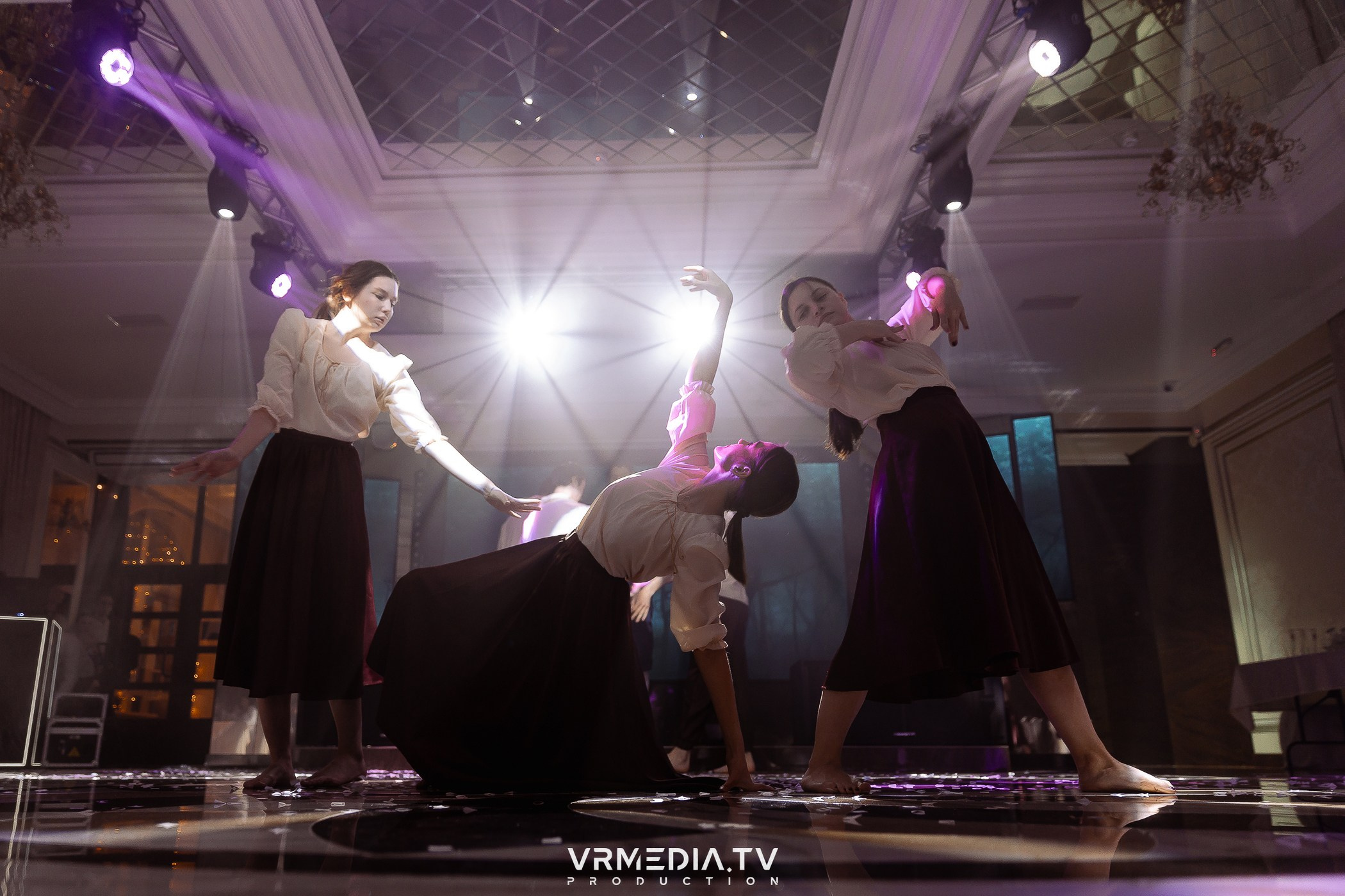 Новогодний вечер в ресторане «Лазурный Берег»