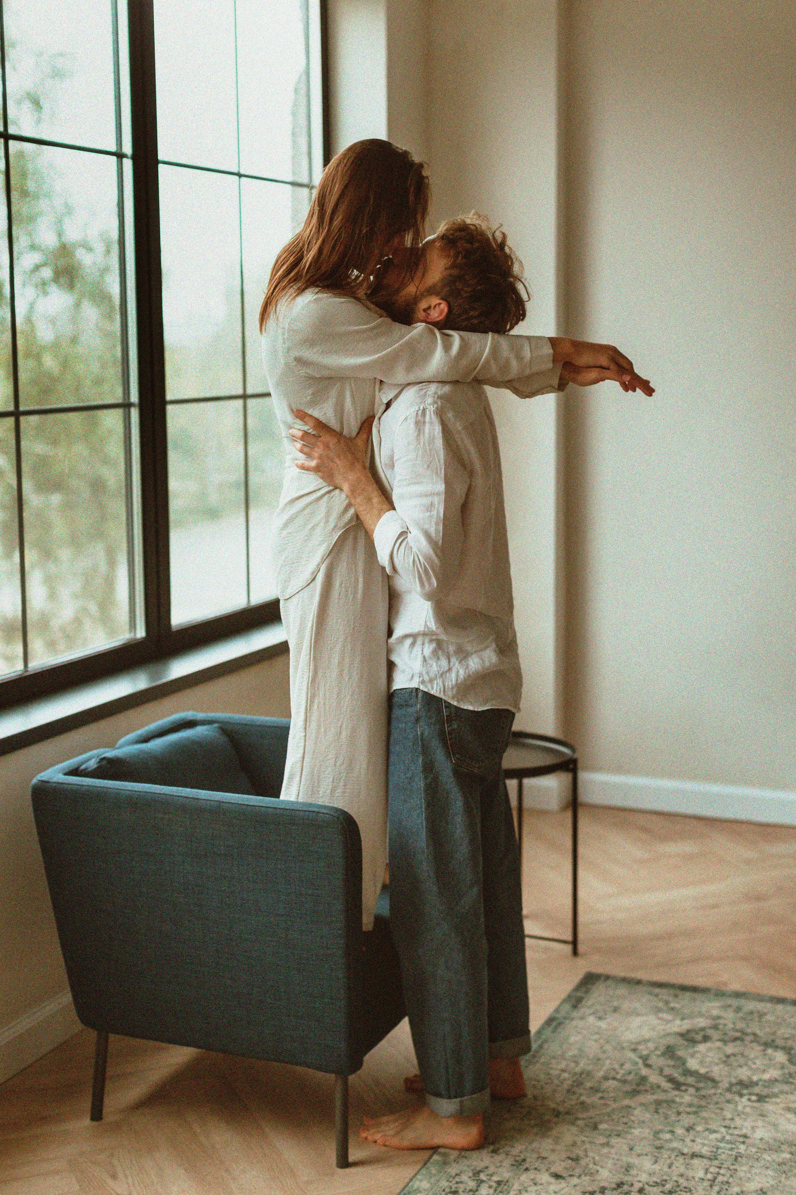 Studio couple portraits — Liam & Emma. Alice Bell — Wedding photographer in New York