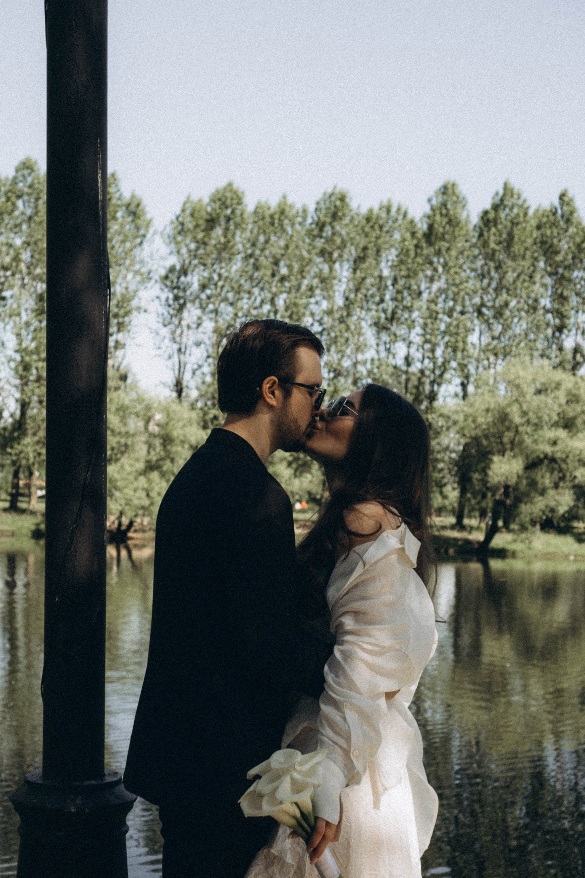 СВАДЕБНАЯ СЬЕМКА В ПАРКЕ ПОБЕДЫ И ПРОГУЛКА ПО МОСКОВСКОМУ ПРОСПЕКТУ. Профессиональный фотограф, Санкт-Петербург — Виктория Богомолова