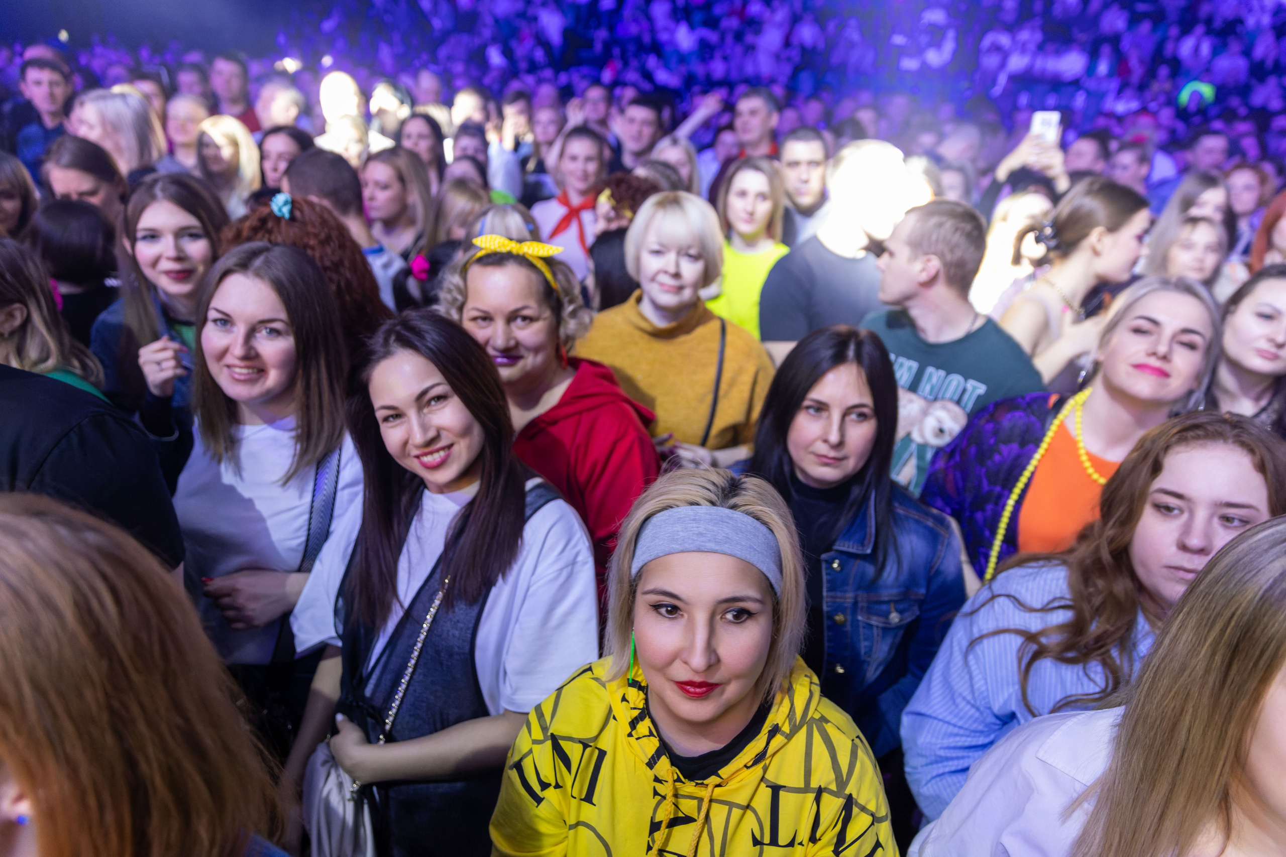 Супердискотека 90-х в Самаре • 9 марта. Фотограф в Самаре Максим Тырин