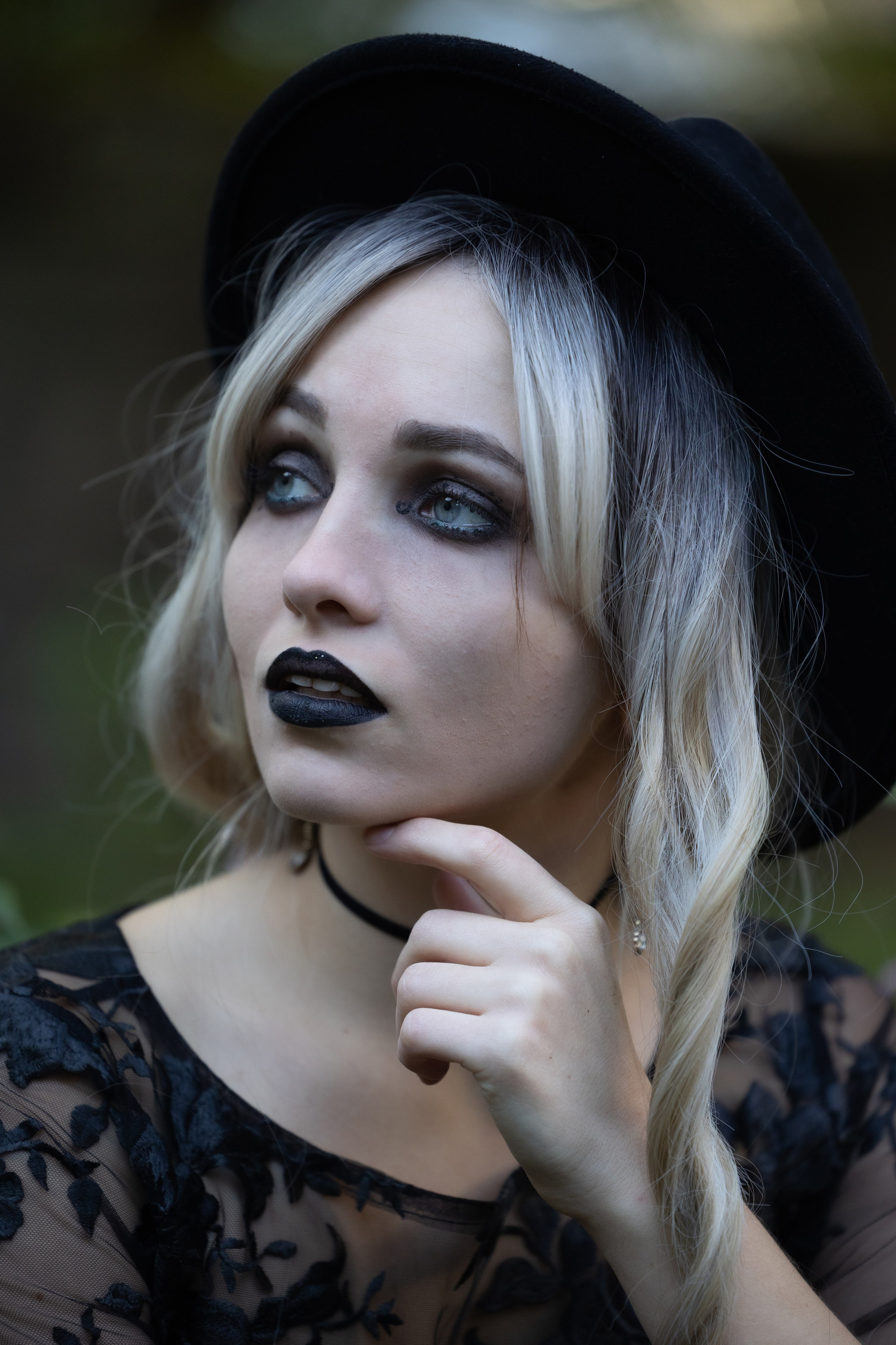 Проект Черная Луна, Хеллоуин. Главная