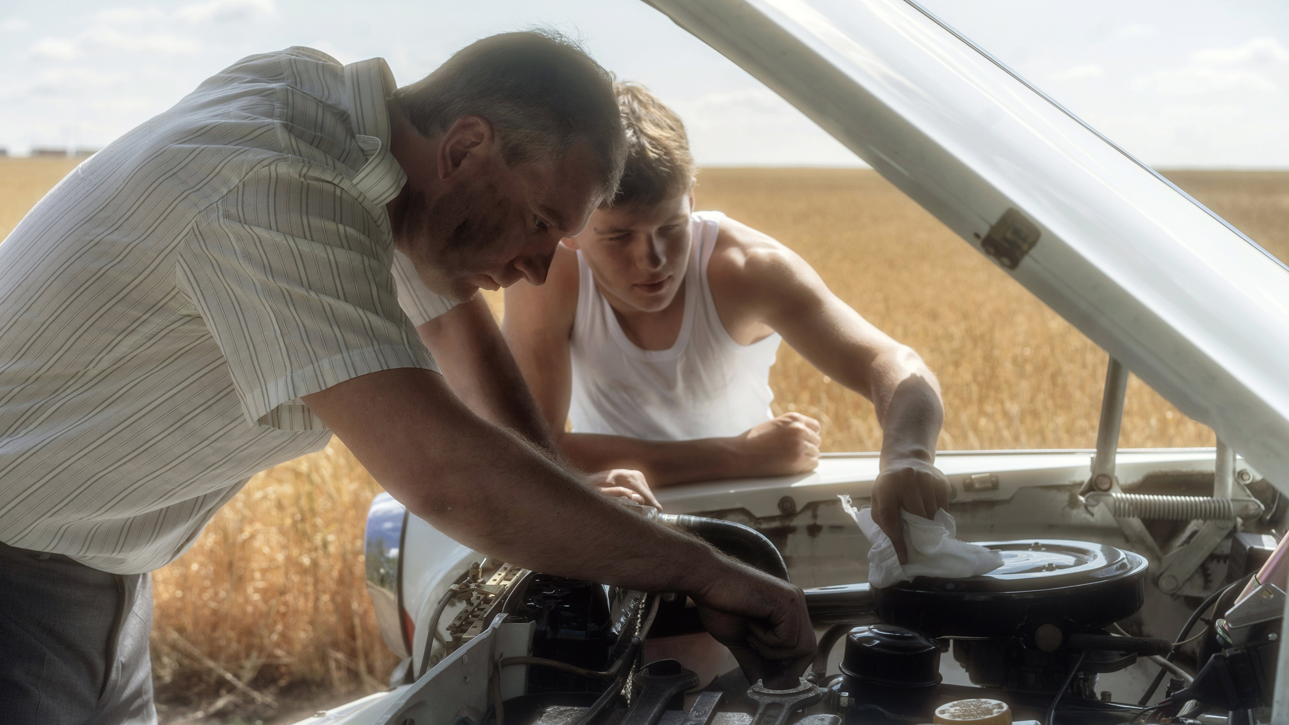 Папа купил автомобиль. Фотохудожник и фоторежиссёр Евгения Будякова
