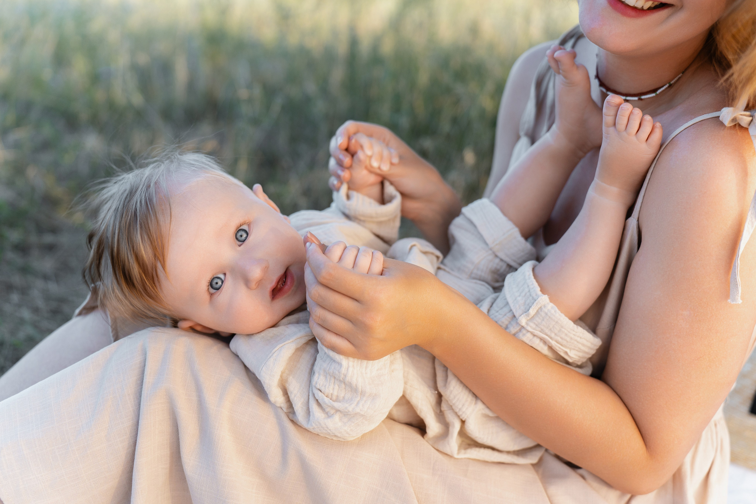 Виталий и Татьяна_ фотозона пикник. Свадебный и семейный фотограф в Самаре Салахова Гулина