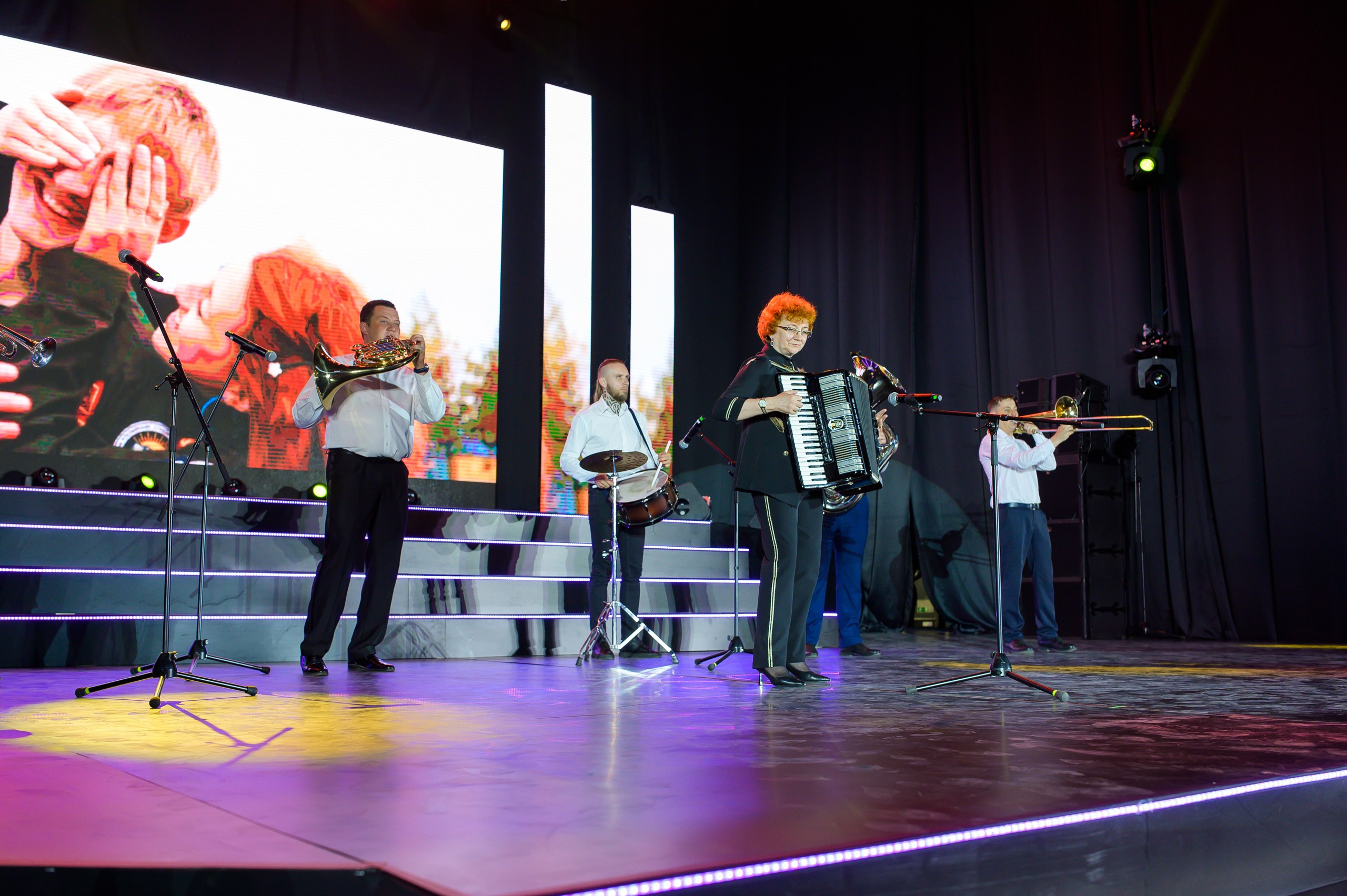 День Соц работника. Фотограф в Кемерово Владислав Шульц