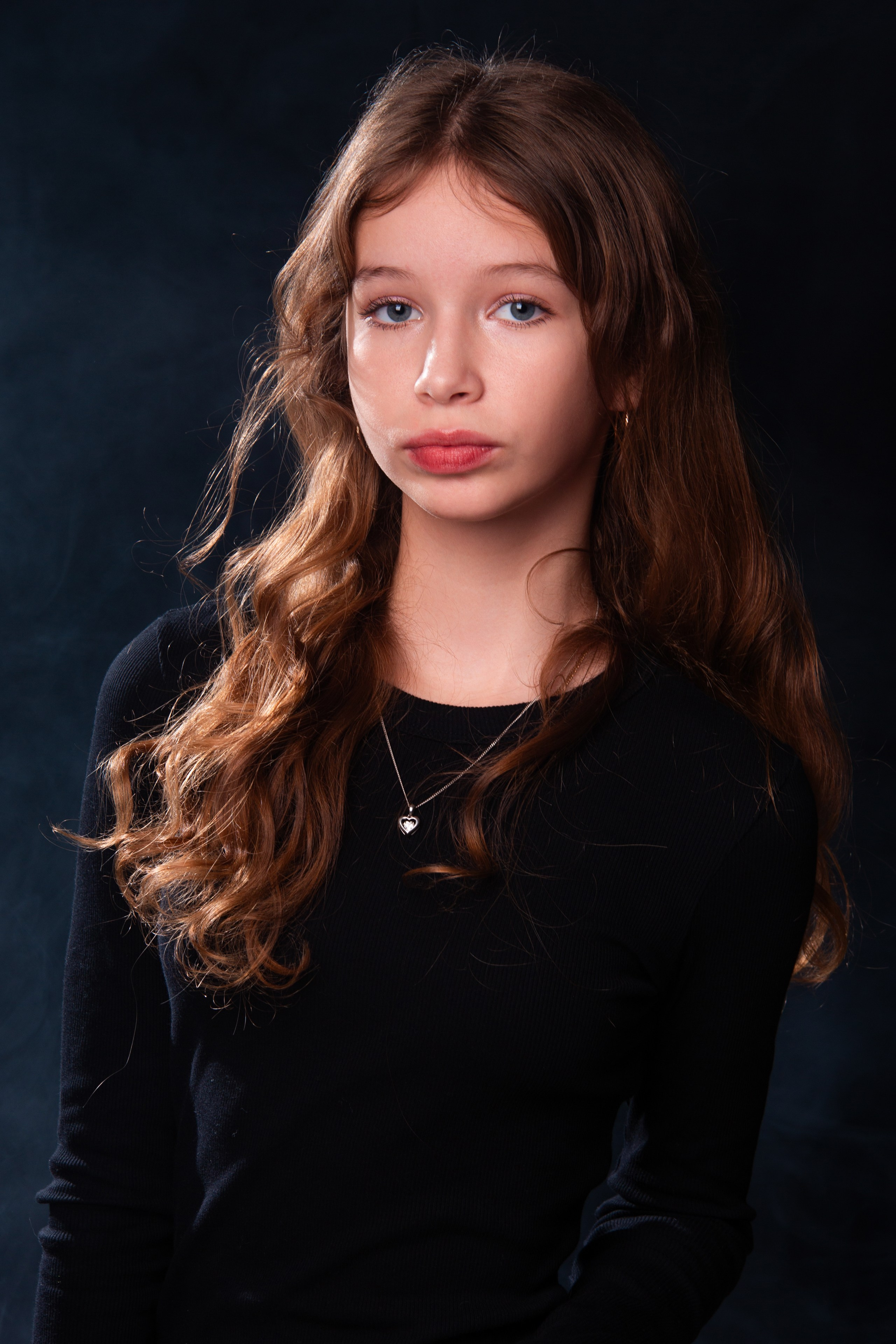 СЪЕМКА ПОРТРЕТОВ НА ЧЕРНОМ ФОНЕ + ДЫМ. ТВОЙ АЛЬБОМ / ТВОИ ПРАВИЛА