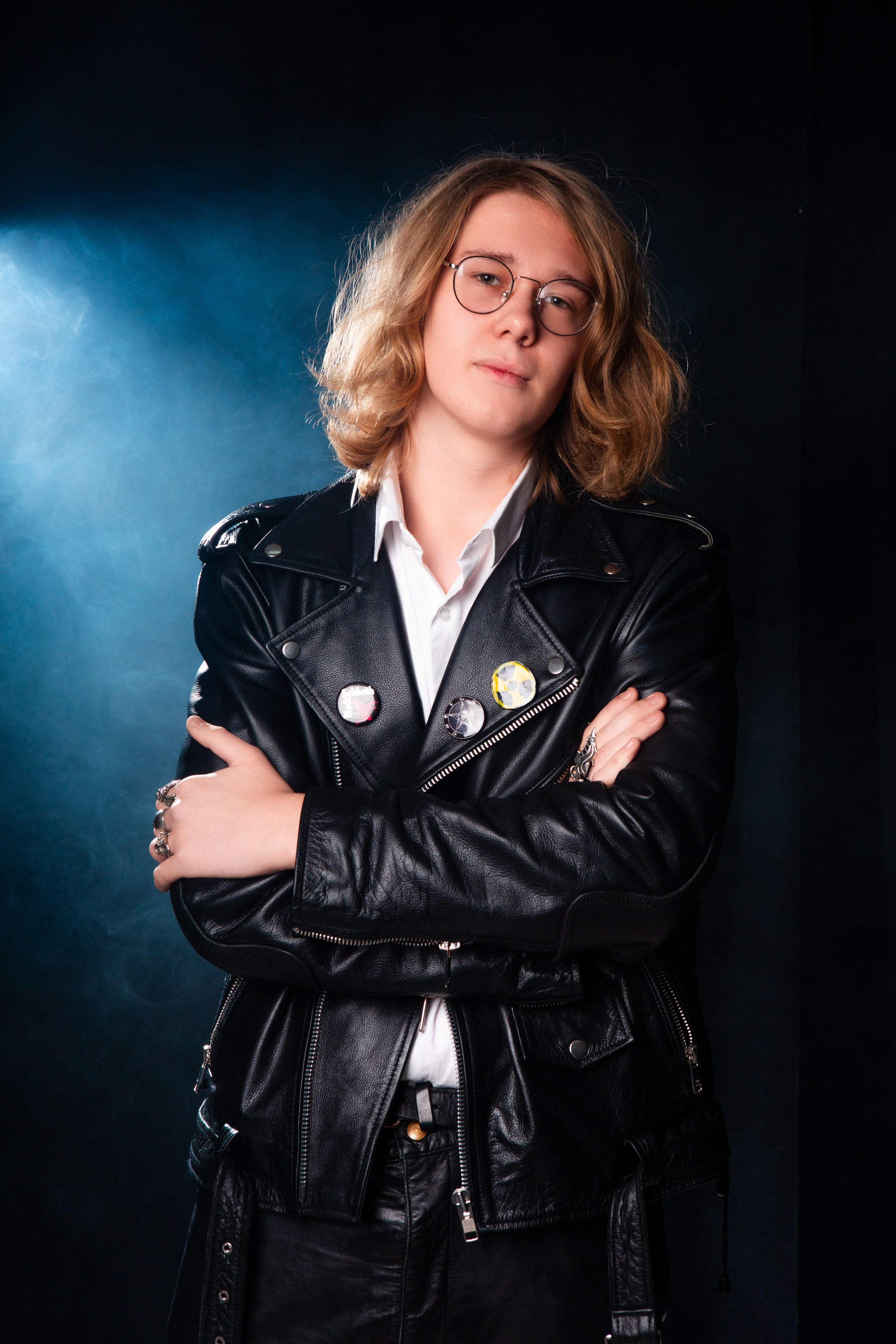 СЪЕМКА ПОРТРЕТОВ НА ЧЕРНОМ ФОНЕ + ДЫМ. ТВОЙ АЛЬБОМ / ТВОИ ПРАВИЛА