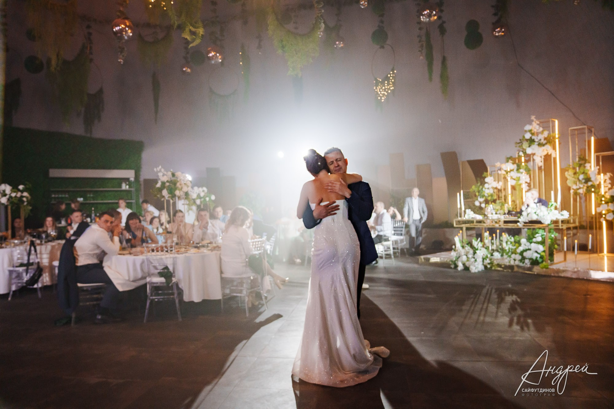 Фотоотчёт и бэкстейдж свадебной фотосессии. Свадебный и семейный фотограф в Ростове-на-Дону. Андрей Сайфутдинов