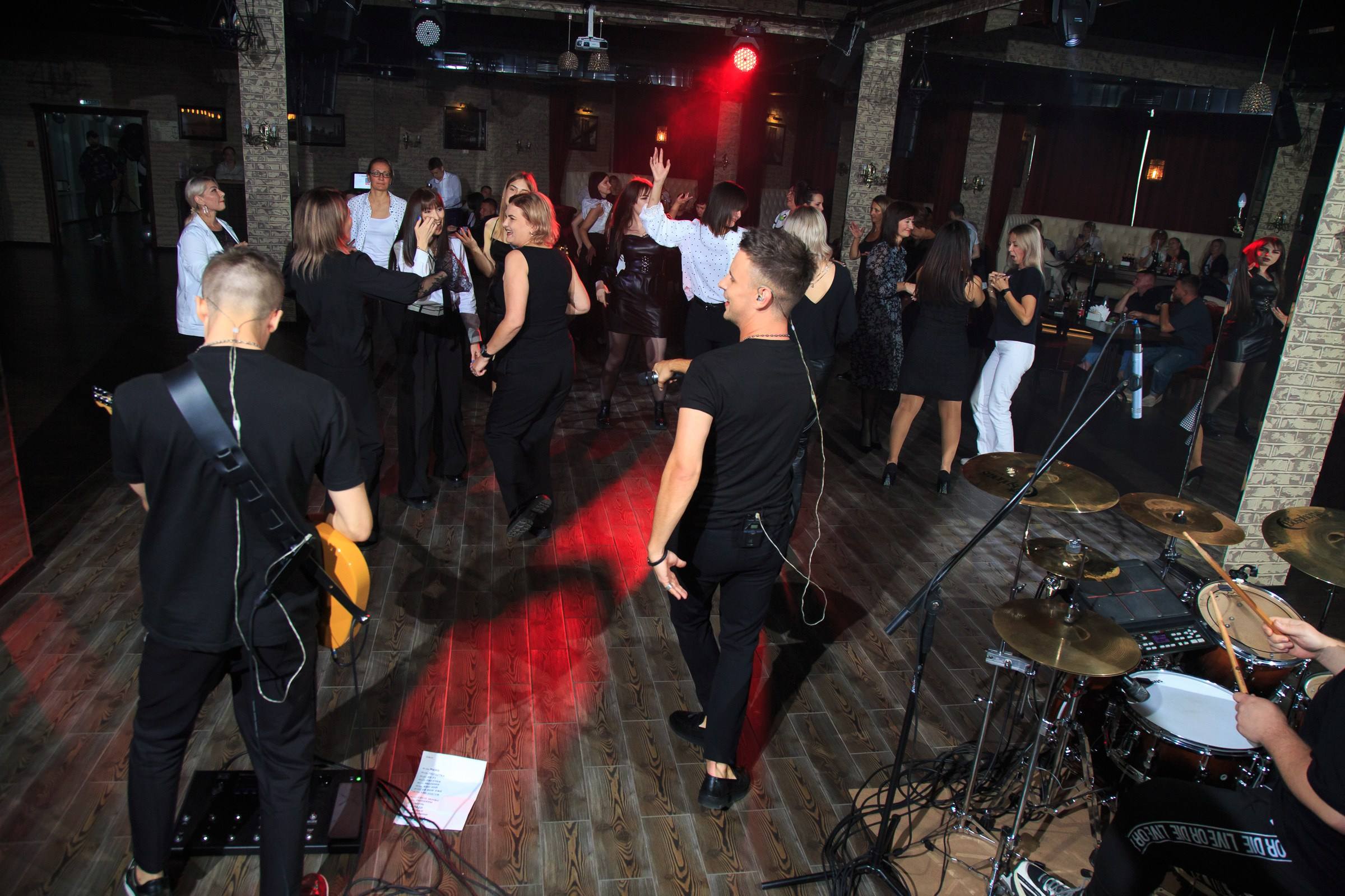 Открытие караоке клуба Mozguhose. Репортажный и свадебный фотограф Пятигорск и КМВ