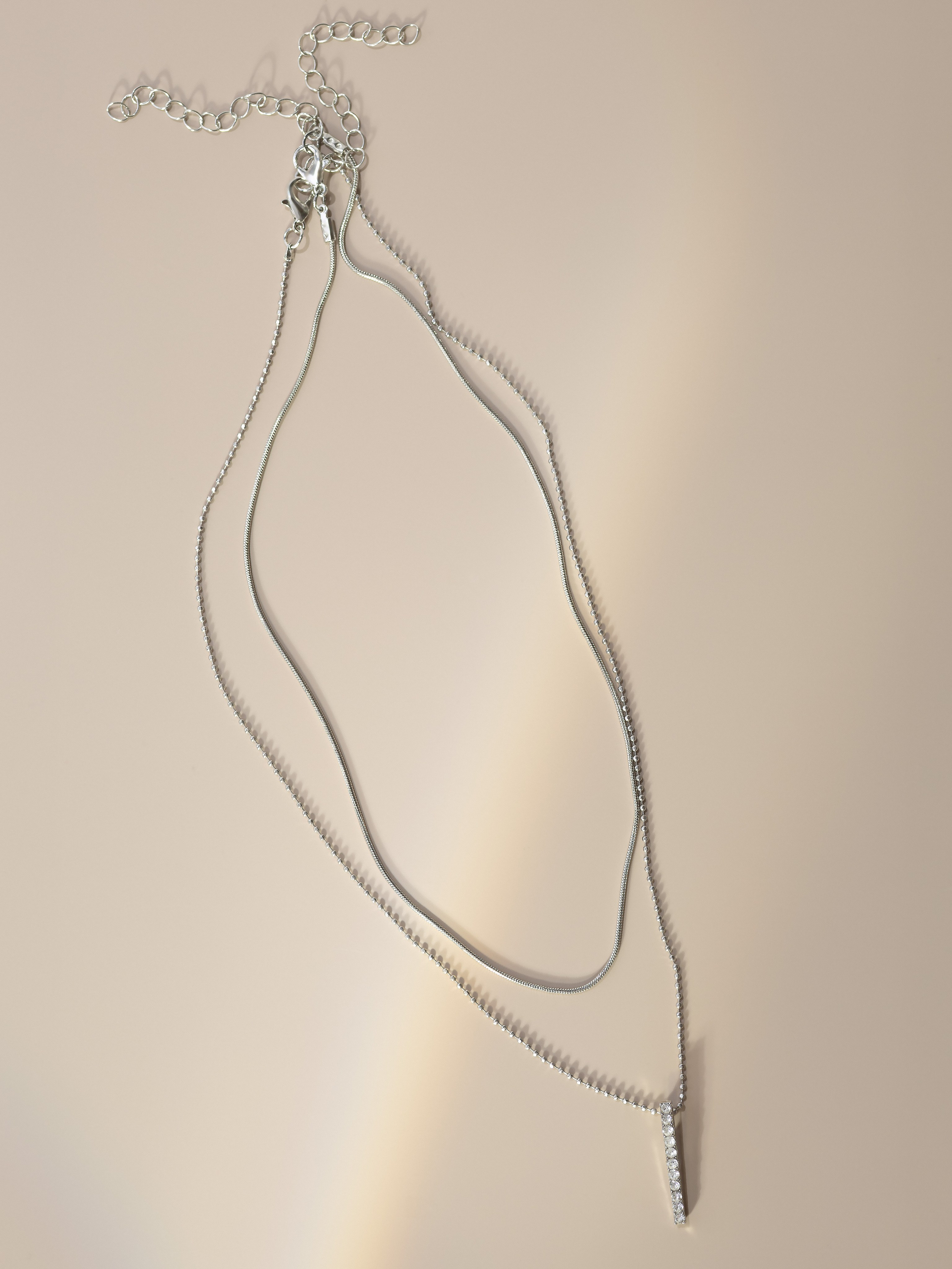 Бижутерия, подвески. Предметный фотограф Северова Екатерина | Профессиональная предметная съёмка фото и видео в Санкт-Петербурге