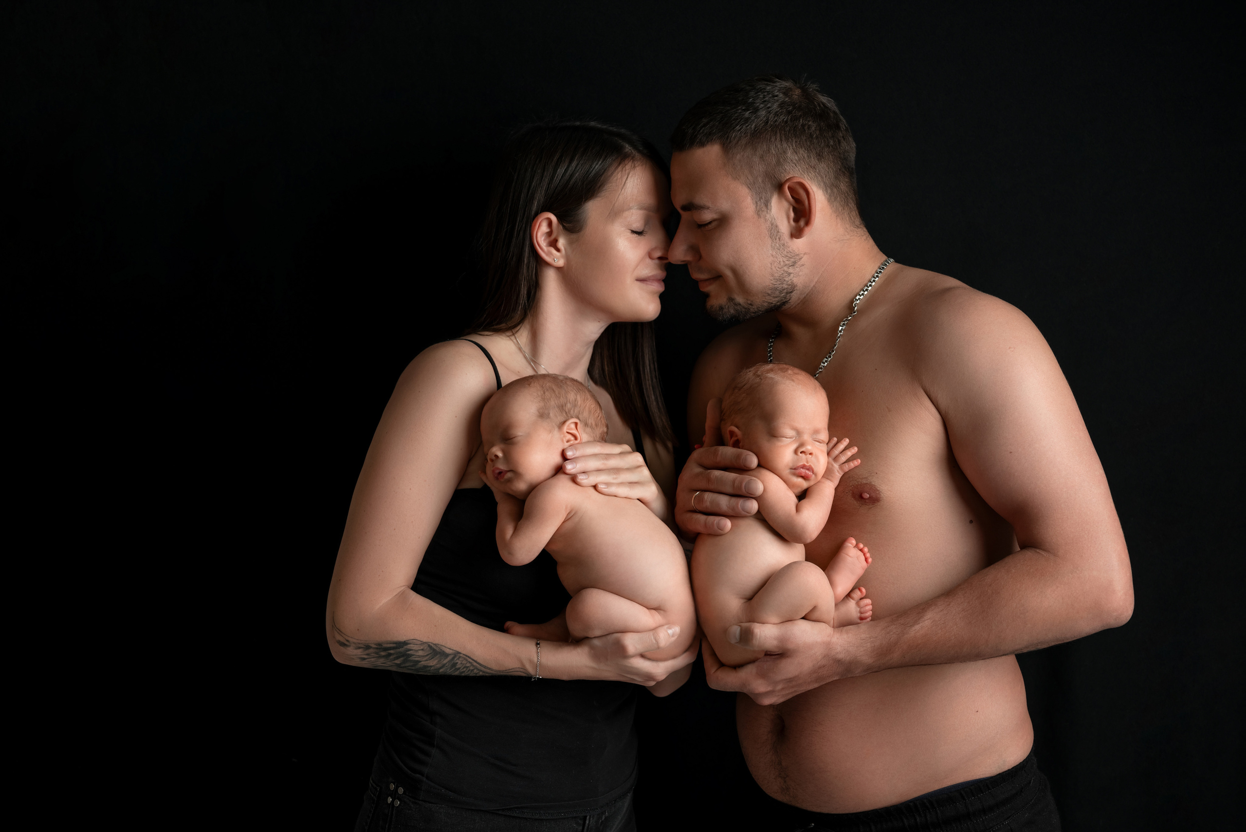 Фотосессия новорожденных в Норильске. Фотограф новорожденных в Норильске Виктория Шагалиева