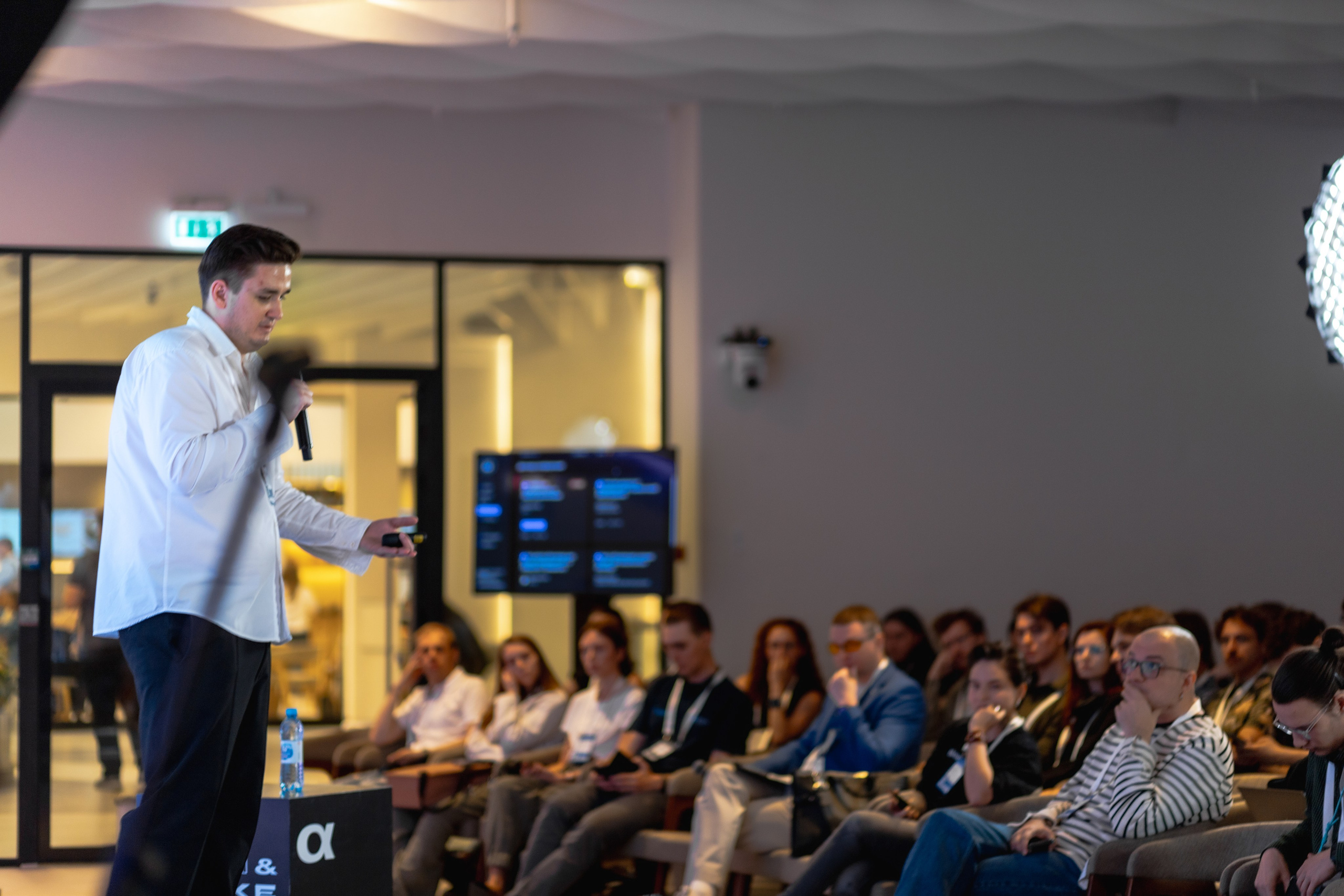 Aha! — 29–30 мая 2025. Фотобанк Матемаркетинг