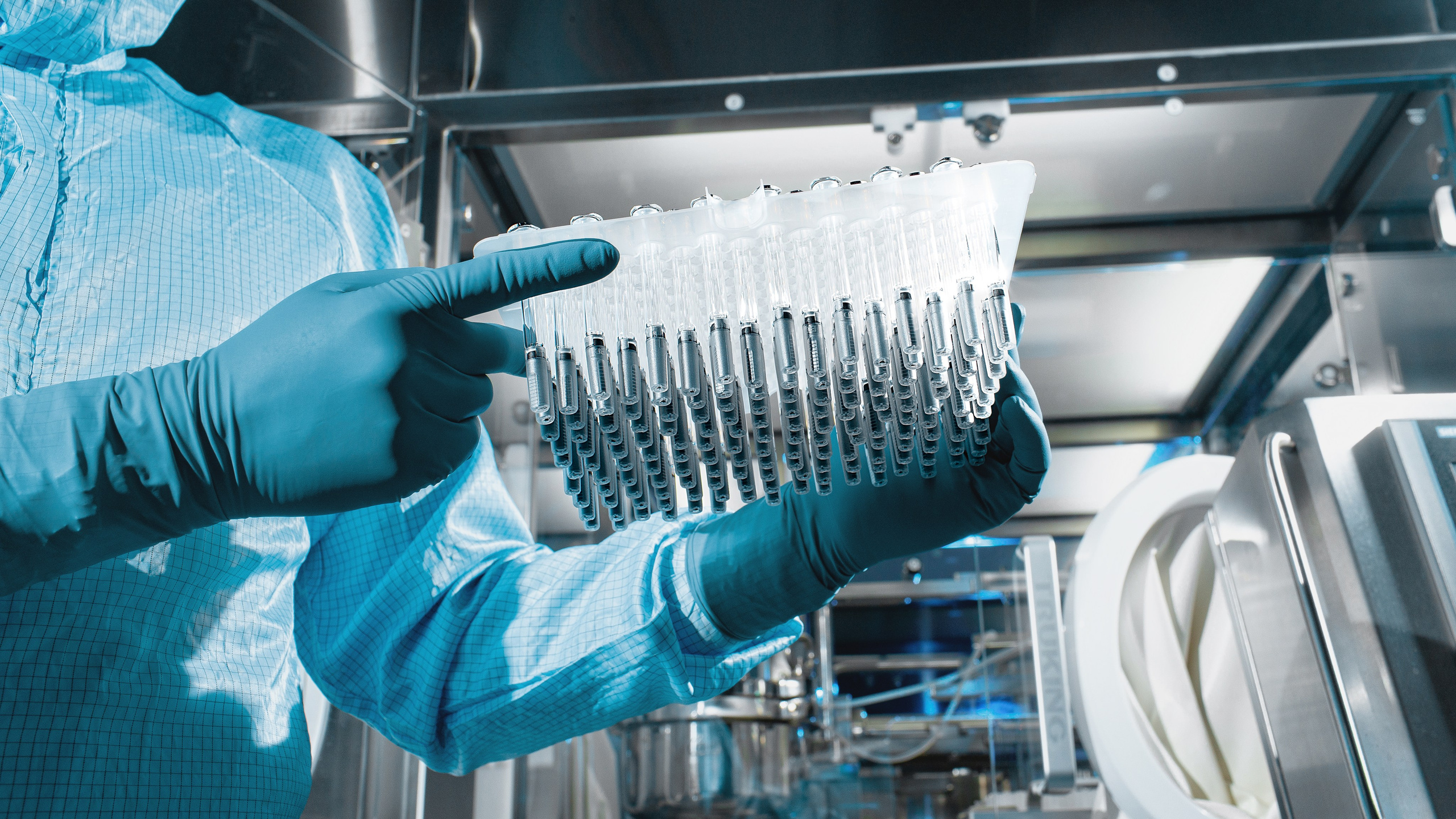 Биофармацевтическая компания BIOPHARM RUS. PACARD PRODUCTION — фотосъемка контента для Вашего бизнеса