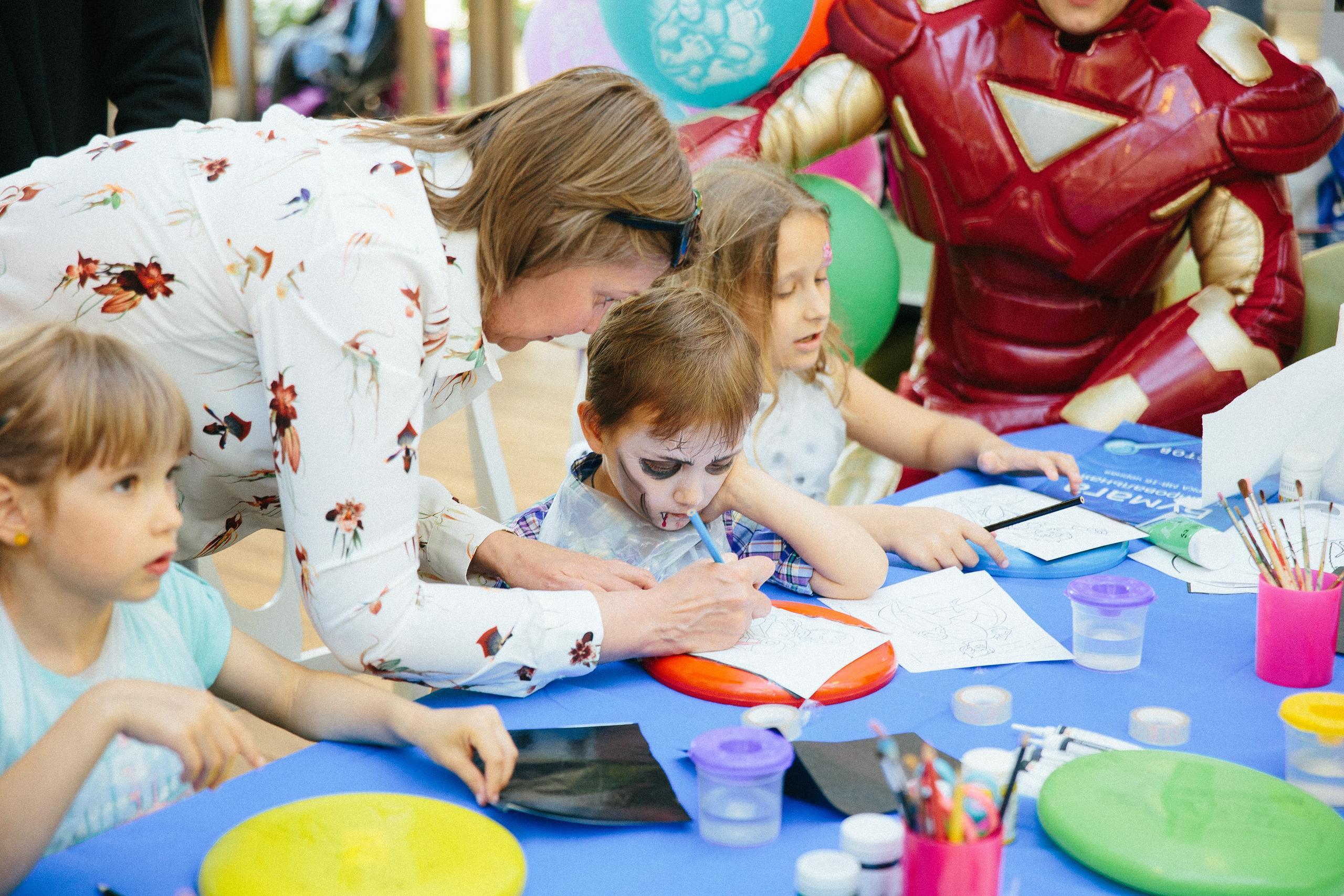 Ваня и Халк. 6 лет. Александр Чернин. Семейный и событийный фотограф