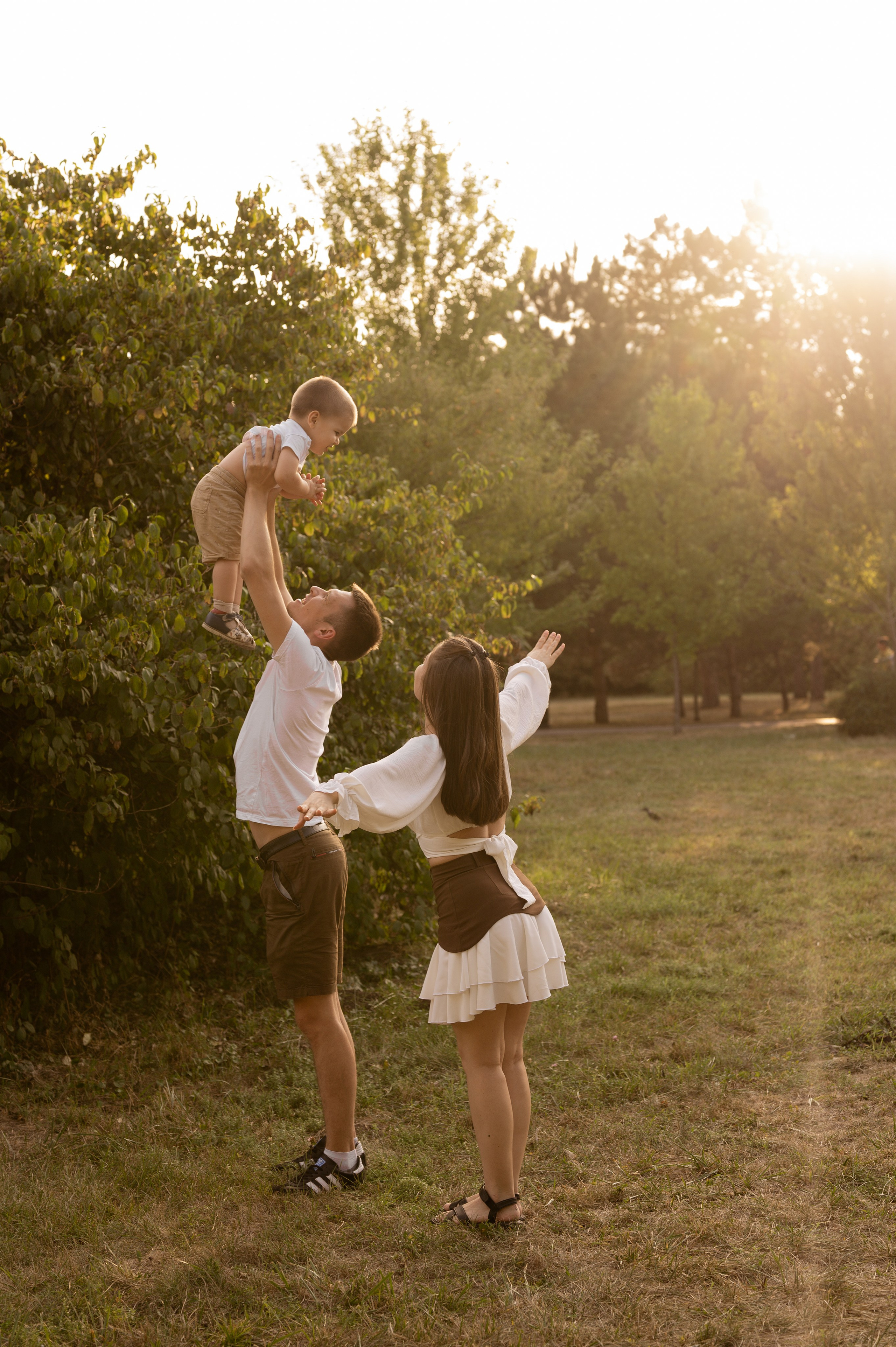 Летняя семейная фотосессия в парке. Свадебный и семейный фотограф в Краснодаре Алина Мельник