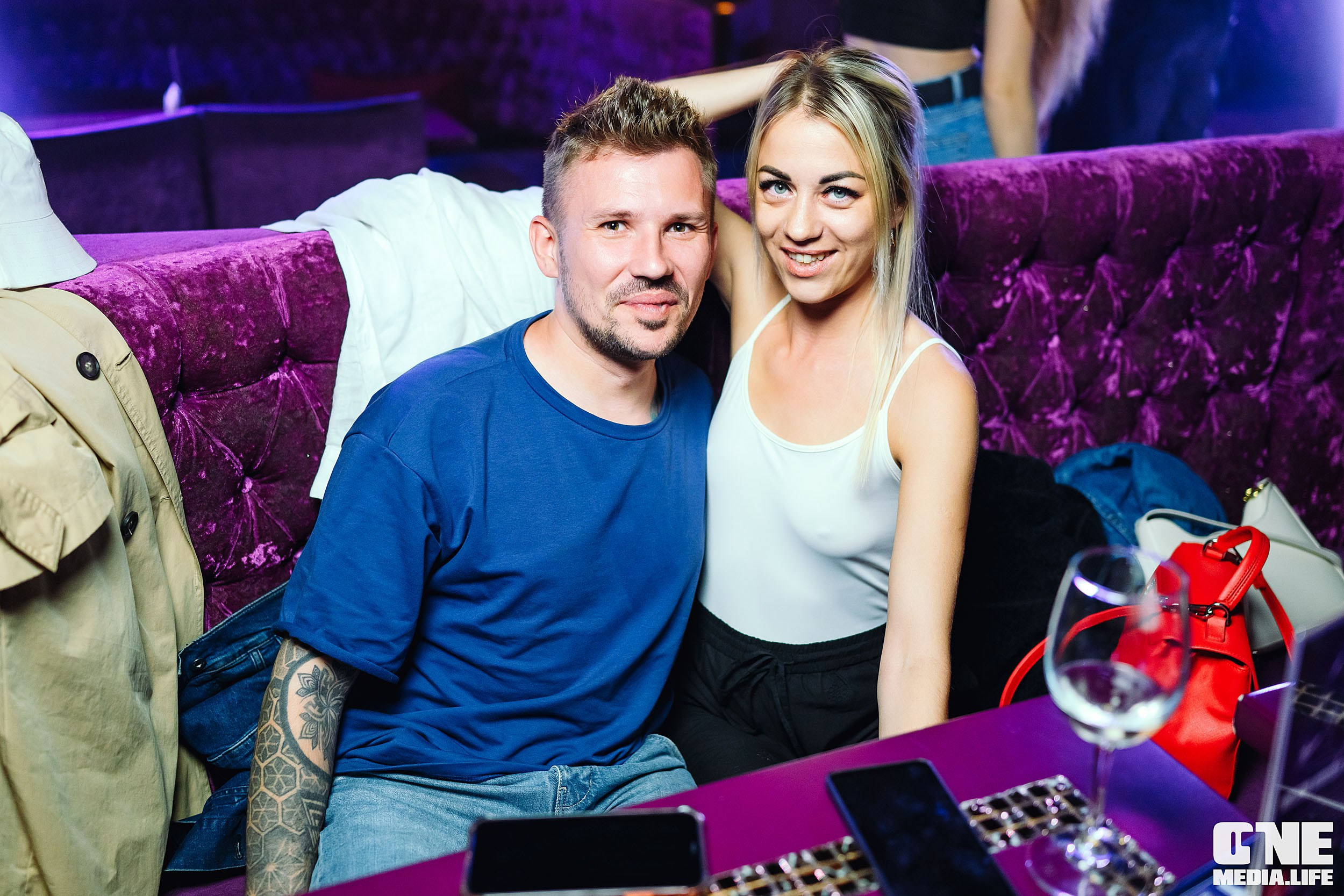 Фоторепортаж из караоке-клуба Эйфория. One Media Life: фоторепортажи, фотоотчеты с мероприятий и заведений