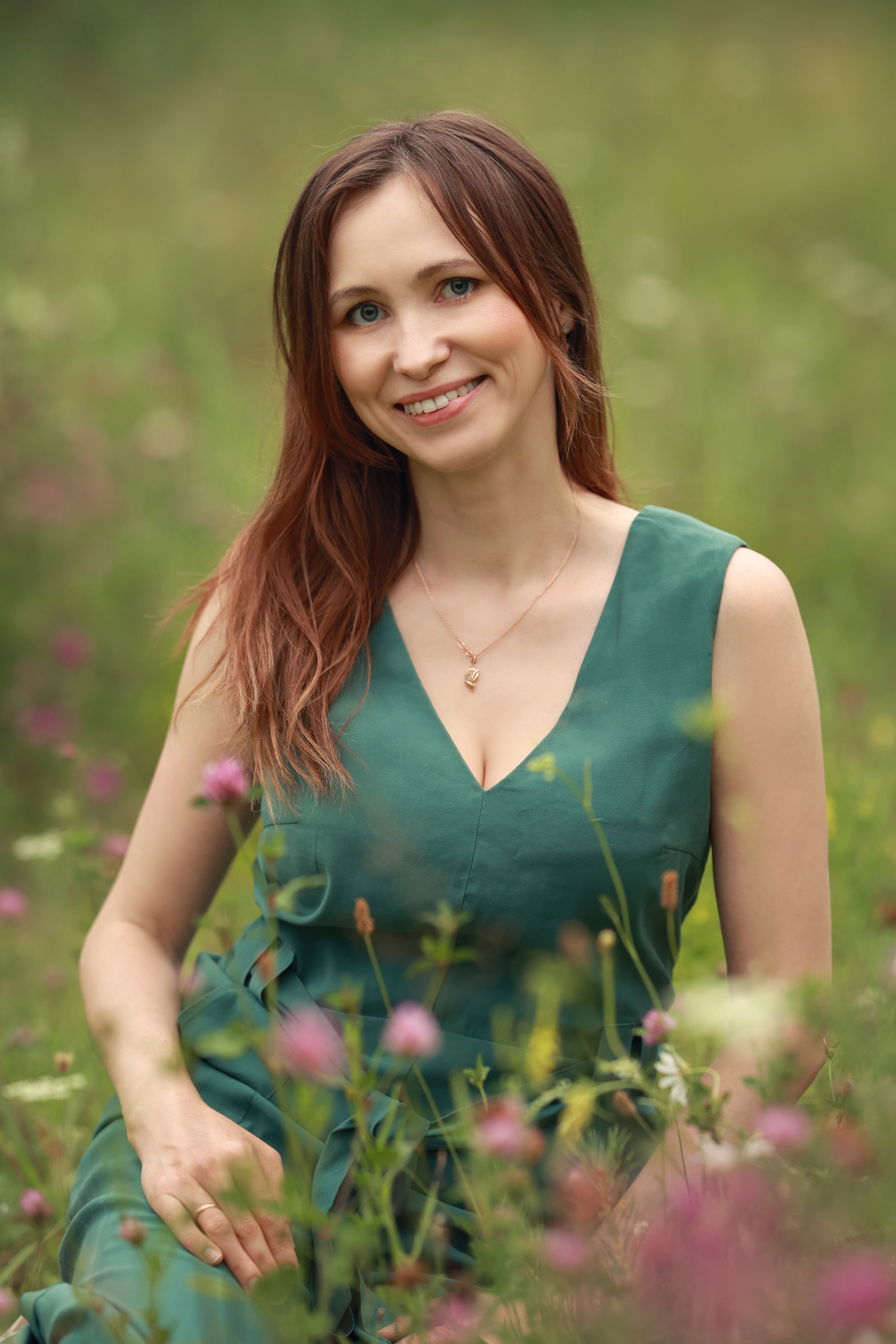 Фотопрогулка девушки и ее мохнатого друга - собаки. Семейный и детский фотограф в Перми Мария Карабатова