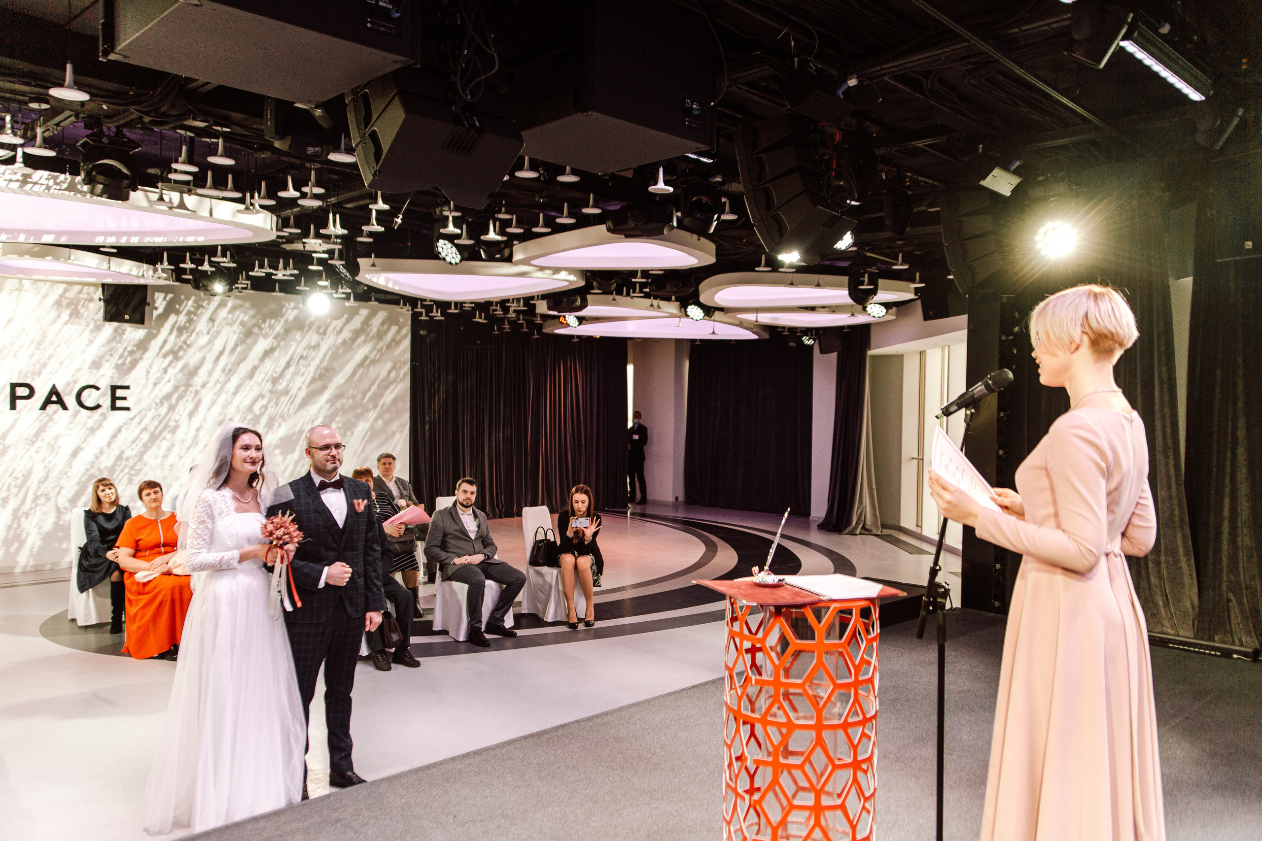 Башня «Меркурий». Свадебный фотограф Маргарита Глумскова