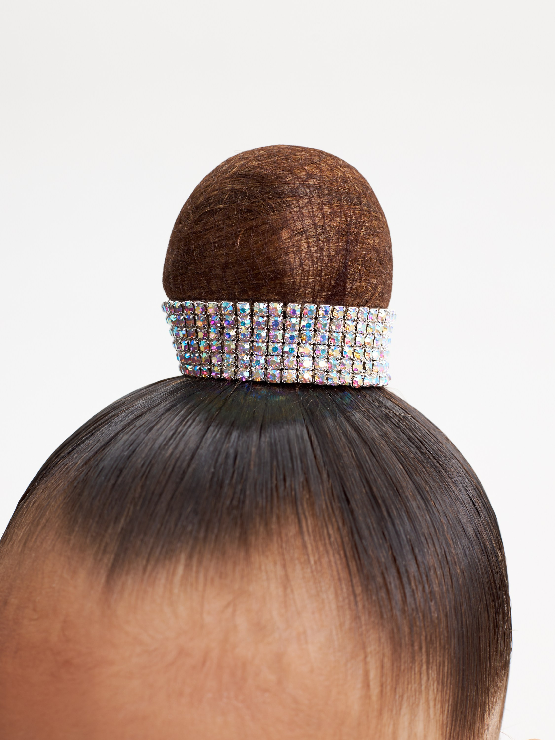 Фотосъемка украшений для волос Екатеринбург Wildberries ВБ Ozon Озон предметная съемка Екб заказать цена фотосъемка товара WB аксессуары. Фотограф Екатеринбург Анастасия Жерновская | Маркетплейсы и нейрофото