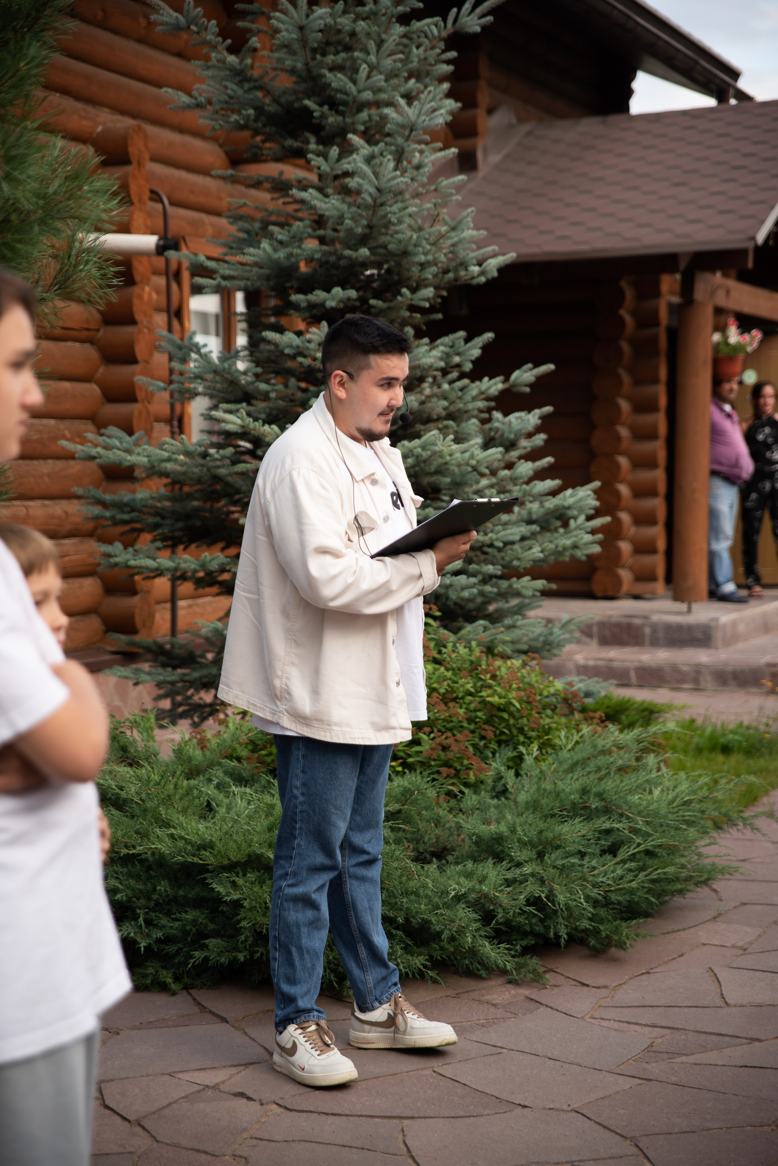 Репортажный фотограф на юбилей корпоратив, мероприятия в Уфе. Свадебный фотограф Тимур Хабибуллин