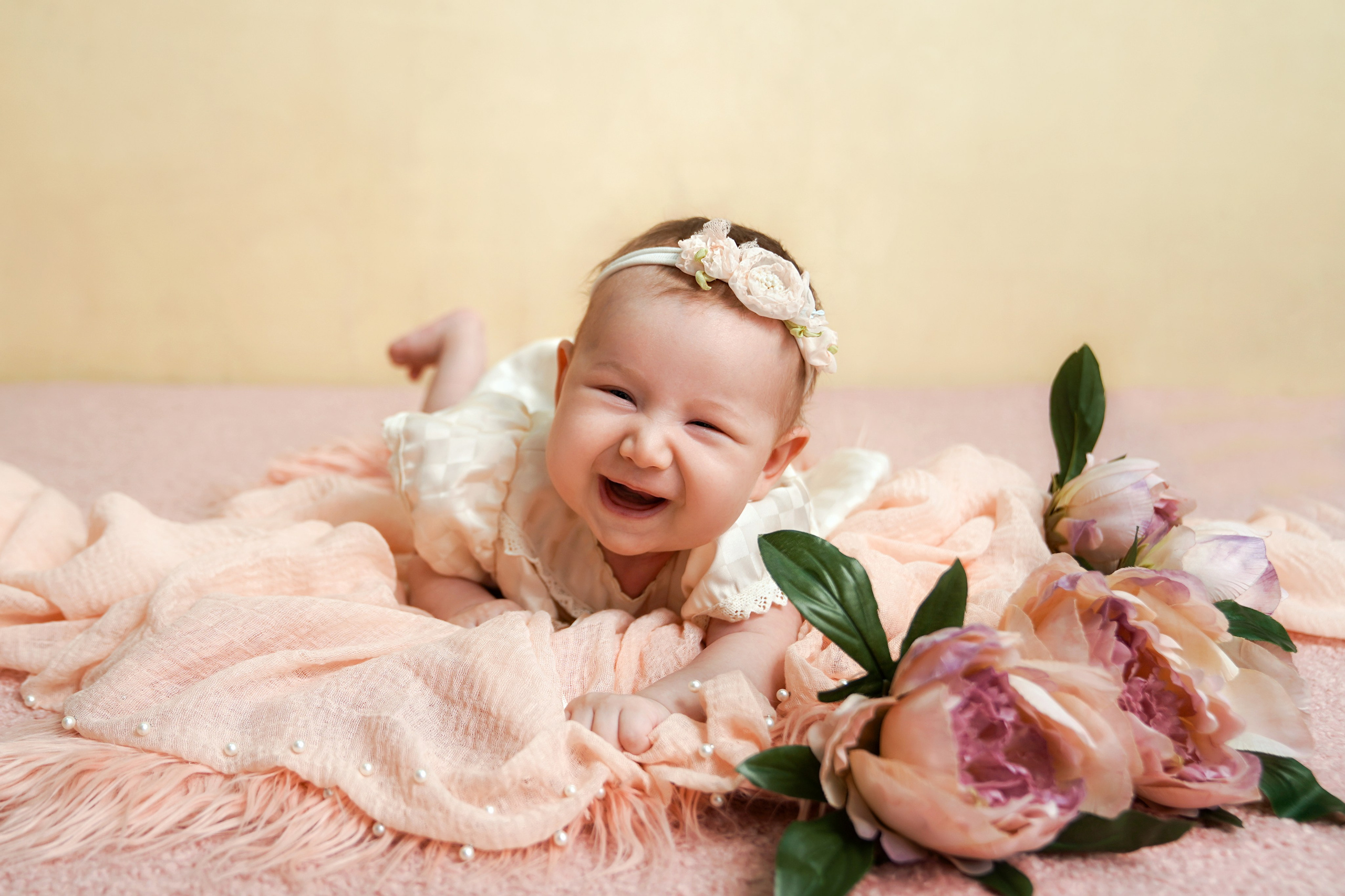 Дети до года. Фотограф новорожденных, детей до года и беременных в Симферополе