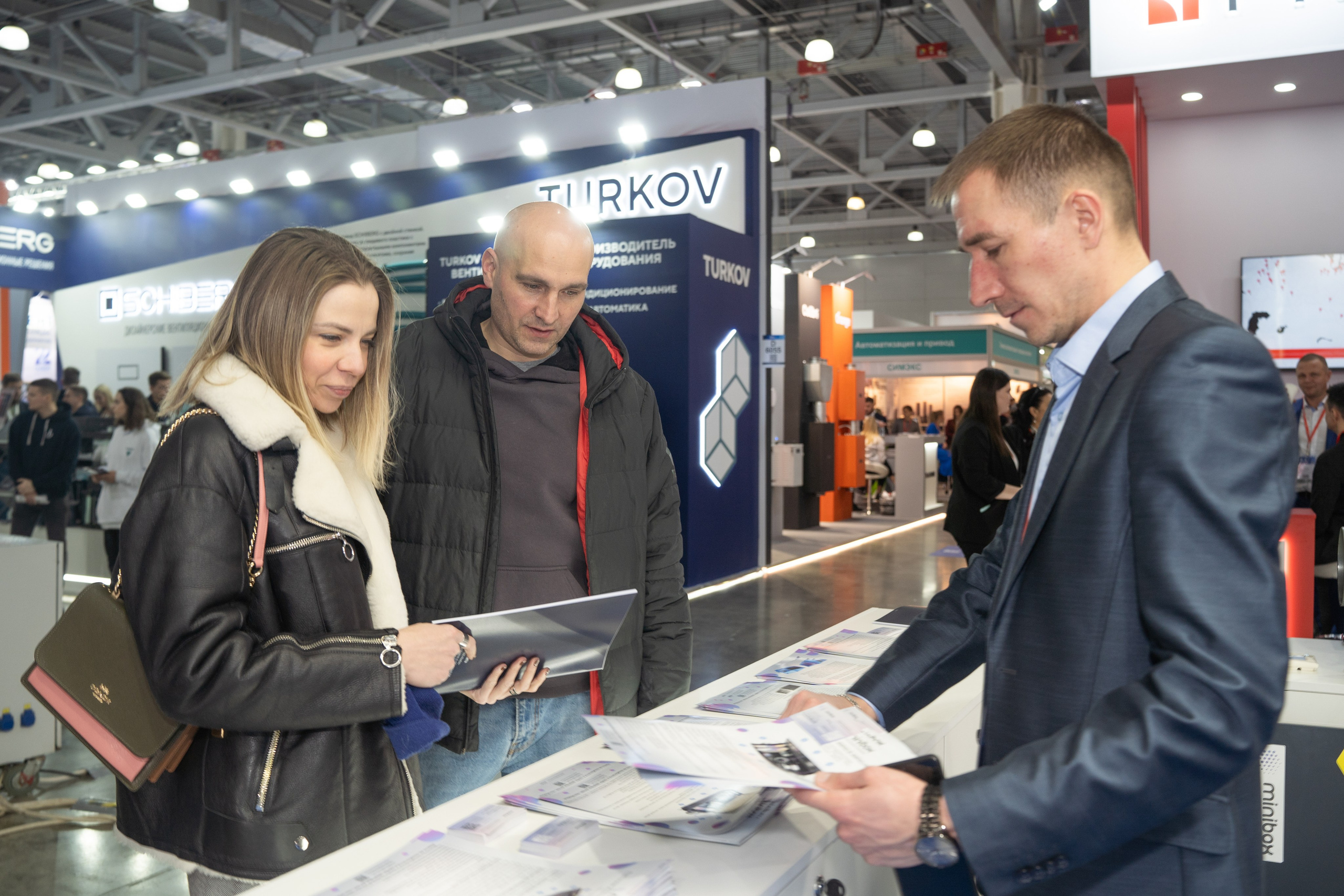 Крокус Вентиляция. Фотограф Зинаида Евдокимова